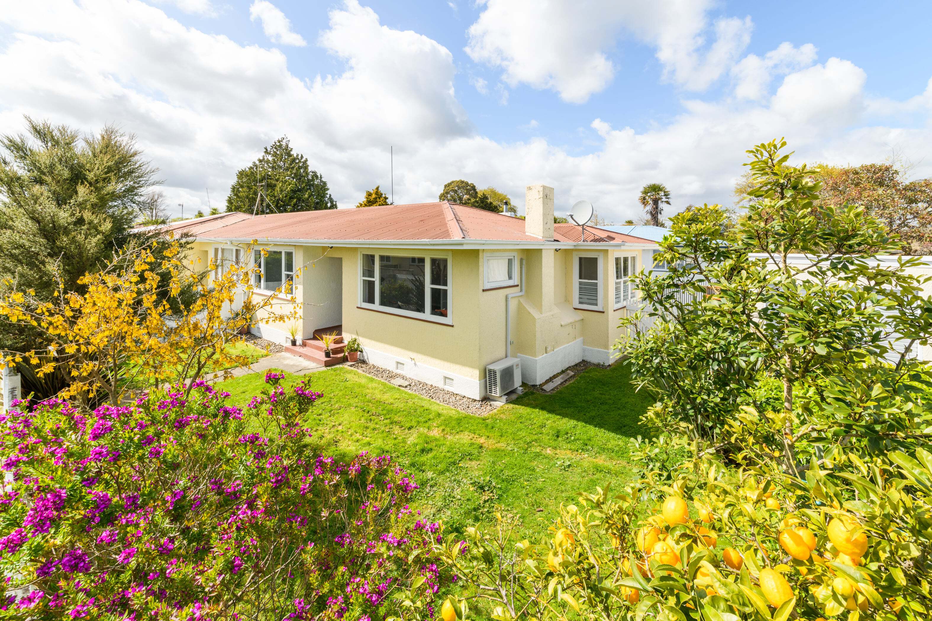 Property Picture: Tidy entry level home ready for you!