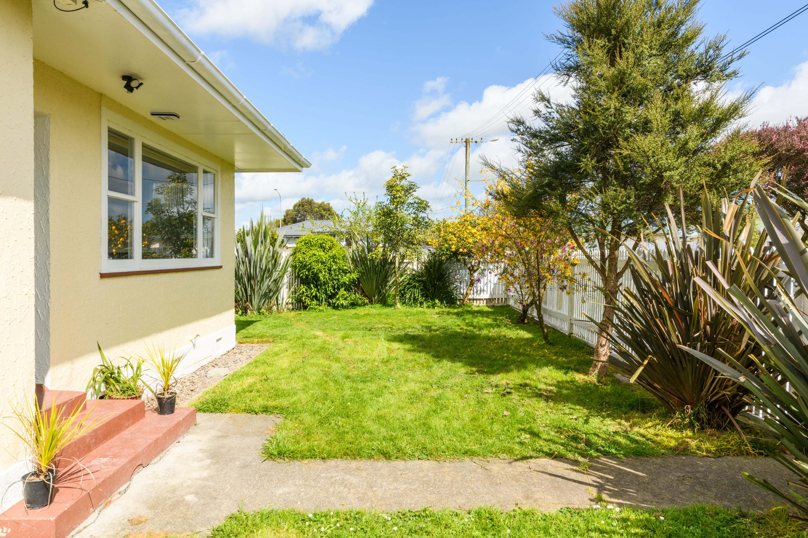 Property Picture: Tidy entry level home ready for you!