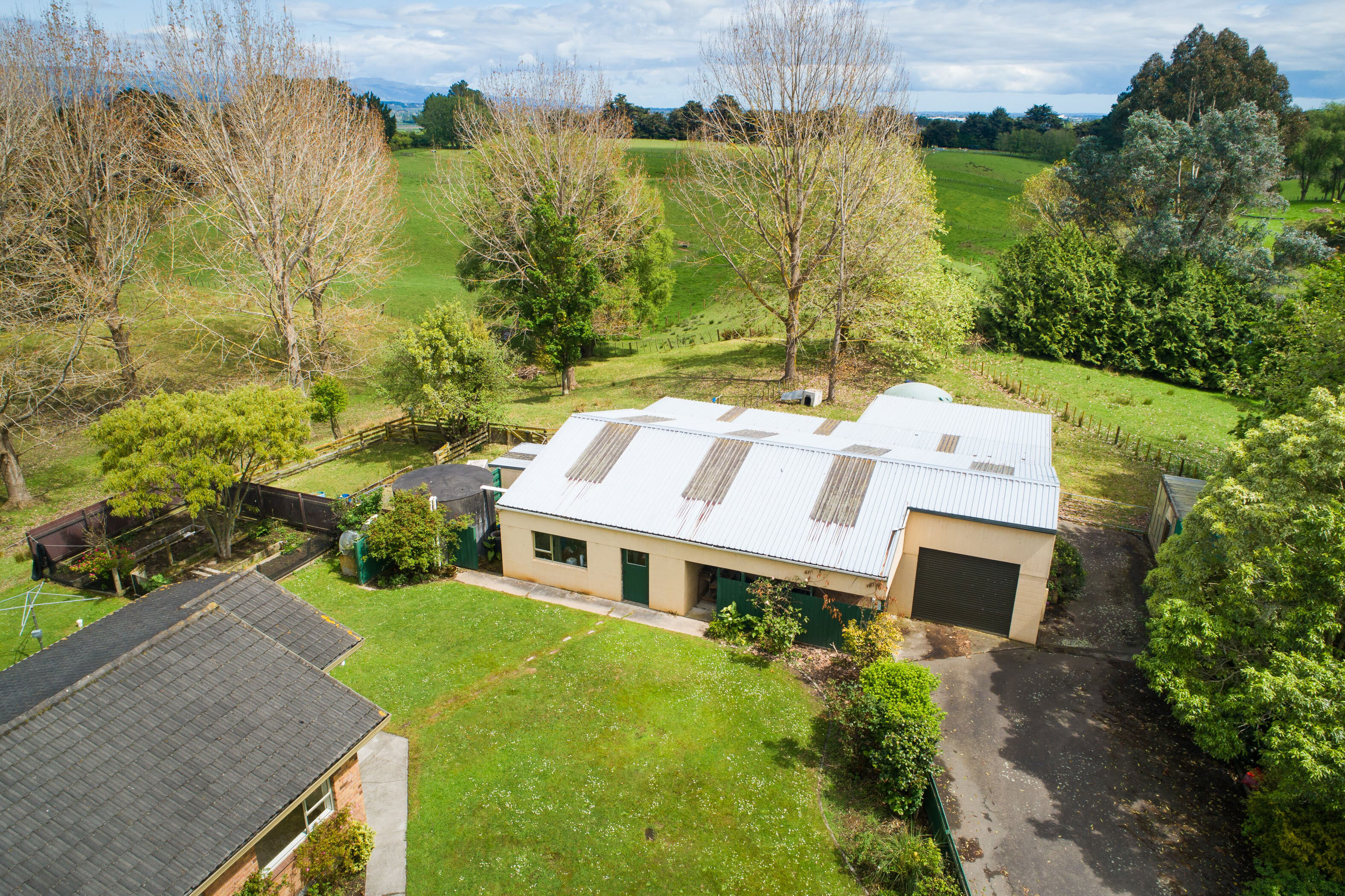 Property Picture: 5 Acre Lifestyle Opportunity In Kelvin Grove