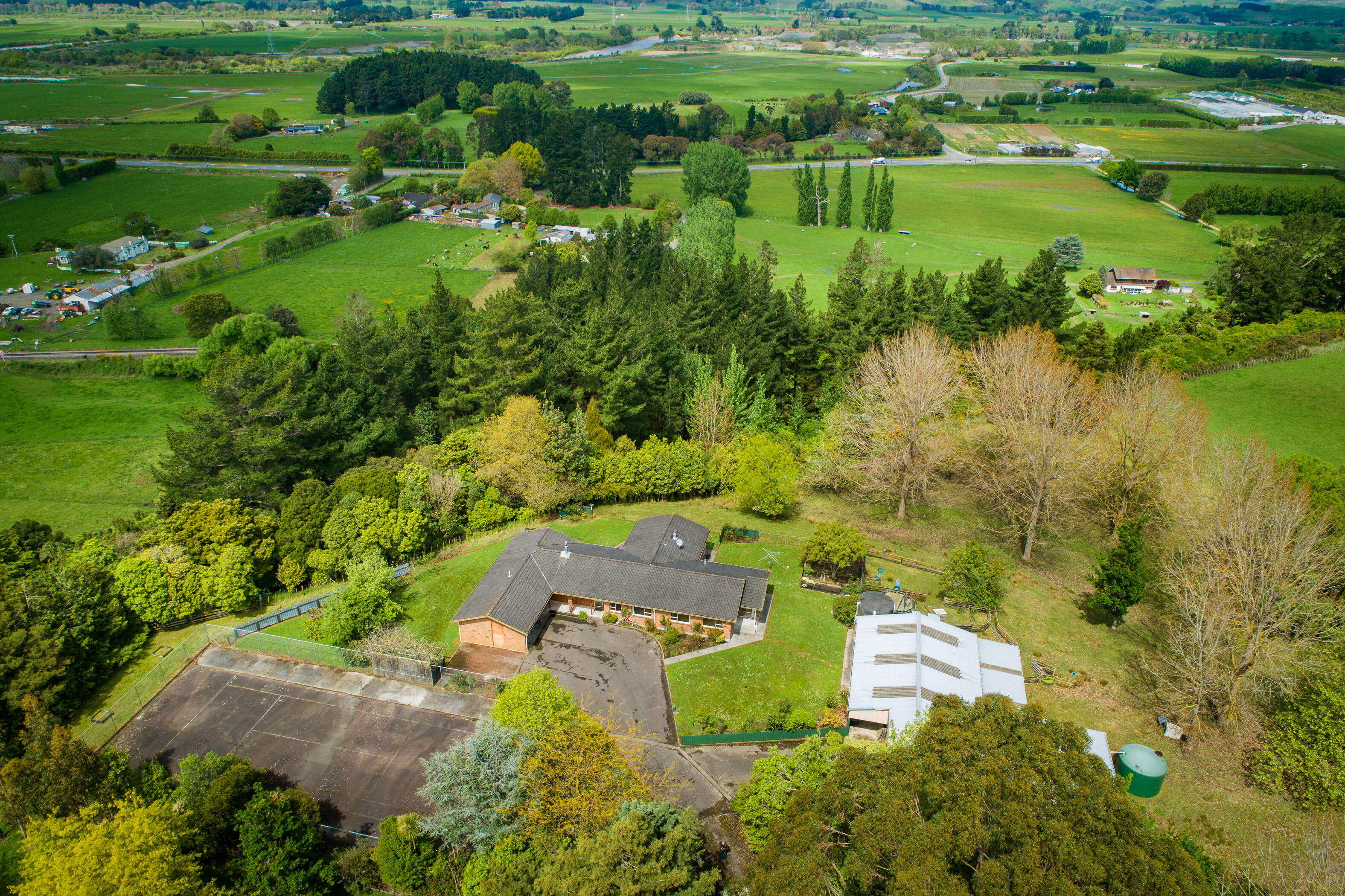 Property Picture: 5 Acre Lifestyle Opportunity In Kelvin Grove