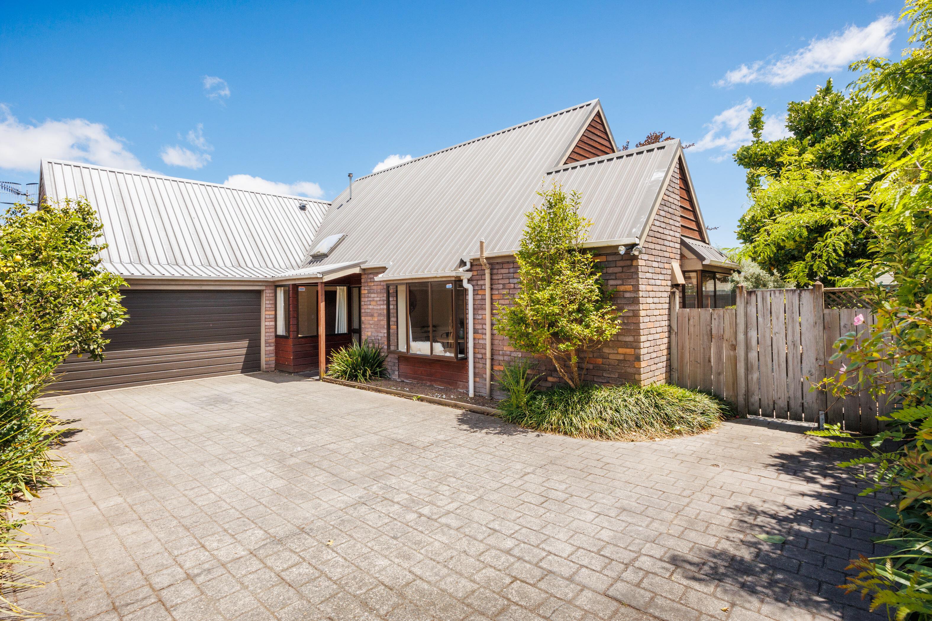 Property Picture: Cosy Townhouse in Prime Location