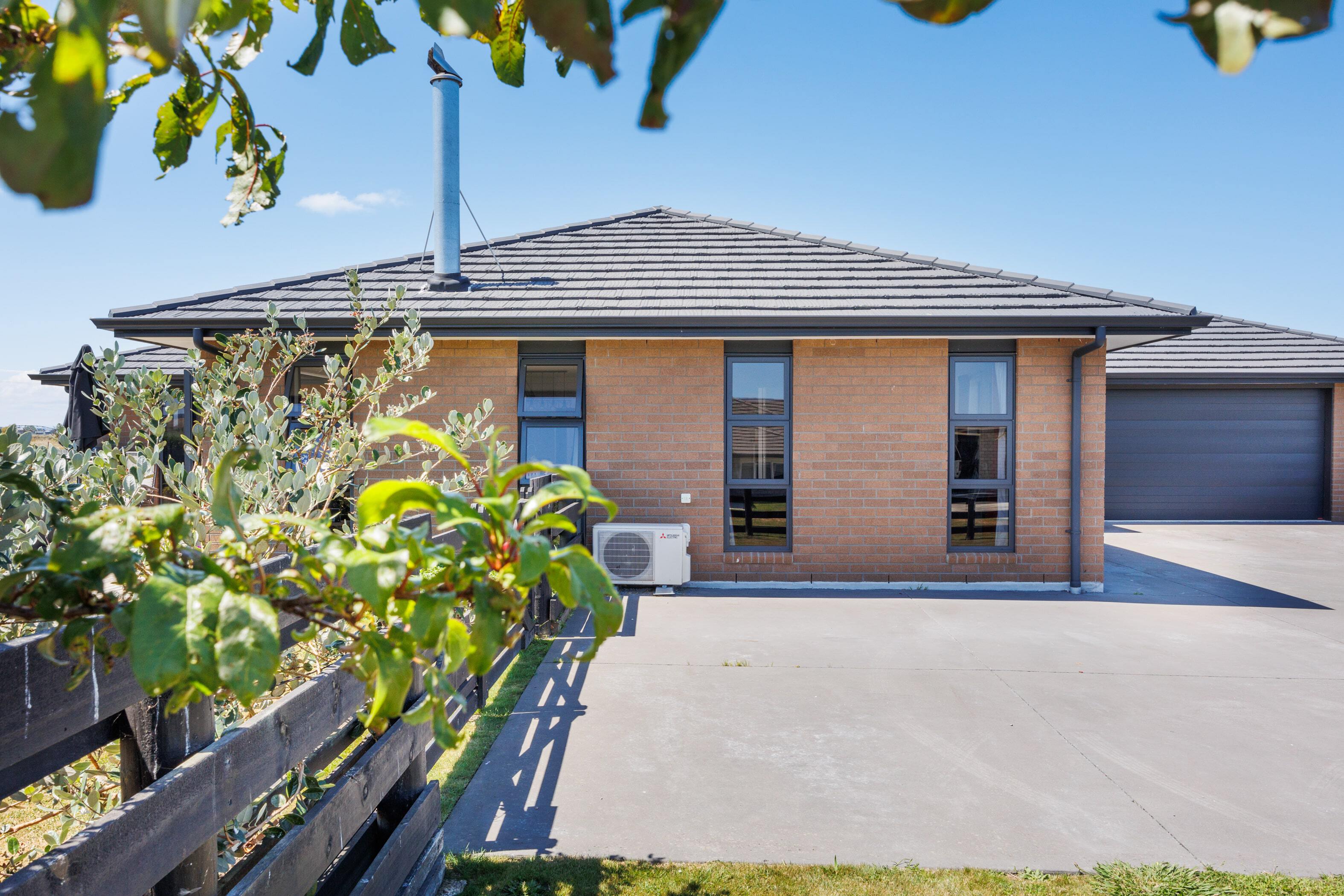 Property Picture: Gorgeous Family Home on George St