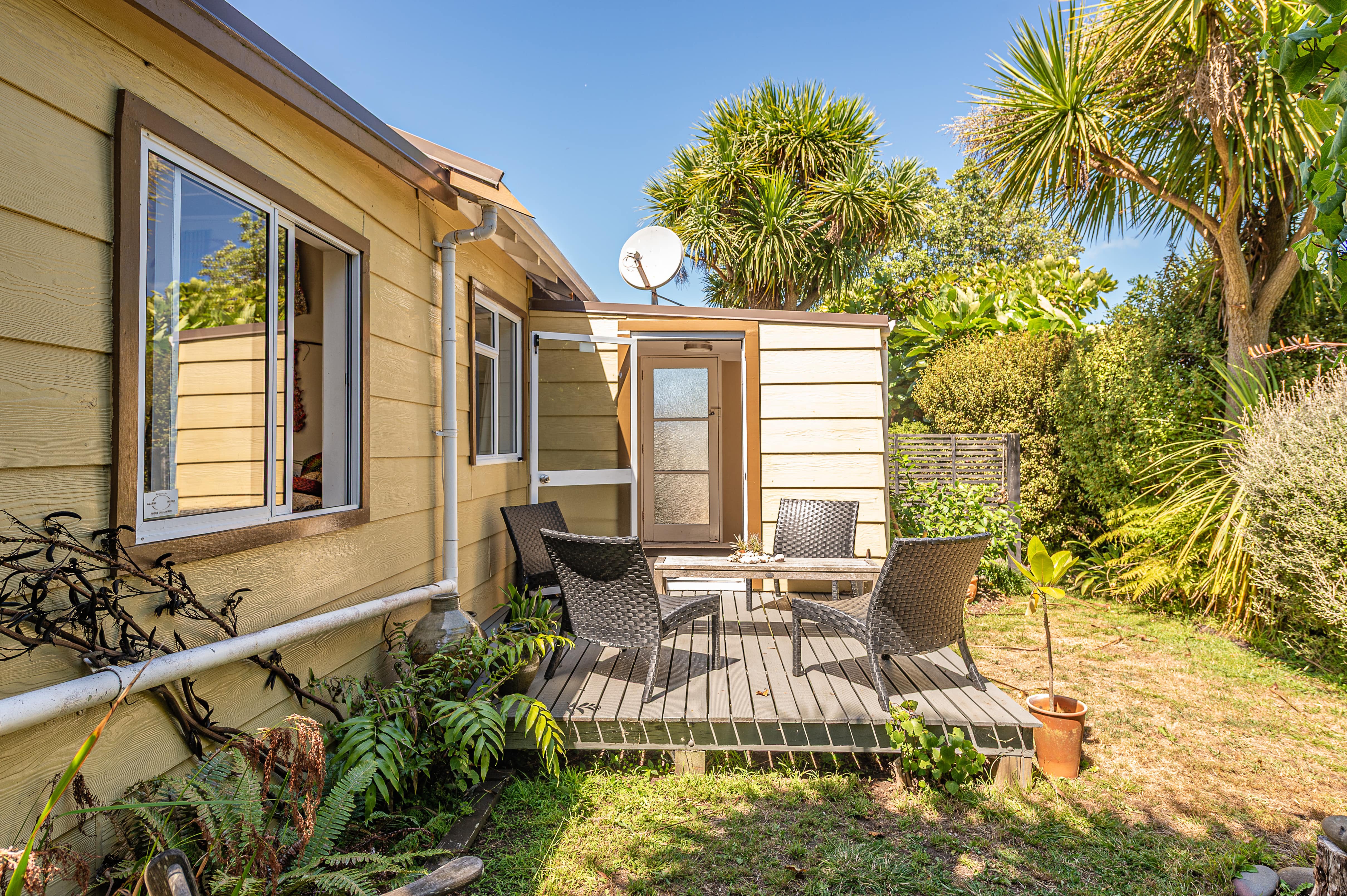 Property Picture: Retreat to Nature in Your Very Own Coastal Cottage