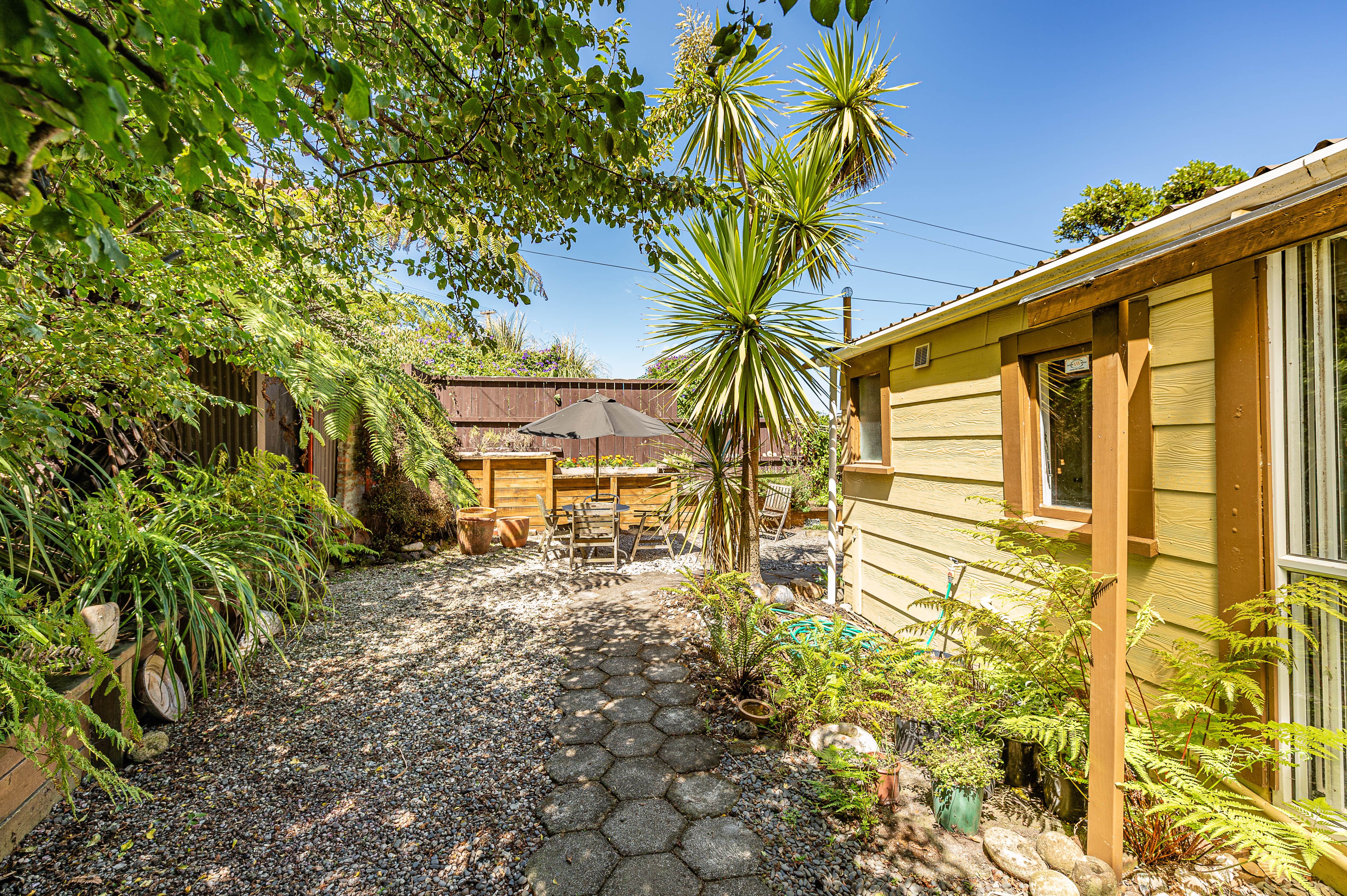 Property Picture: Retreat to Nature in Your Very Own Coastal Cottage