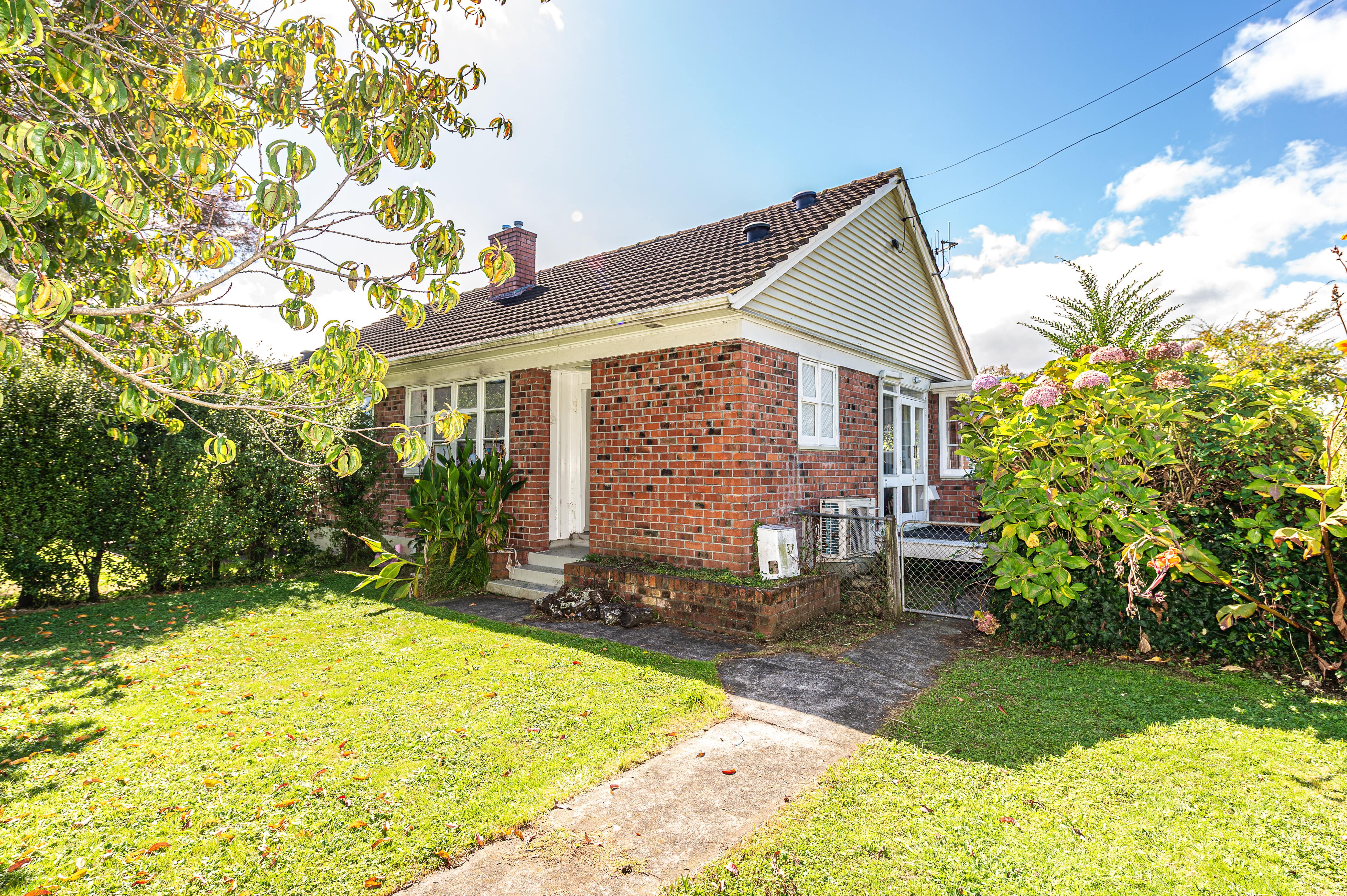 Property Picture: Ample on Anzac!