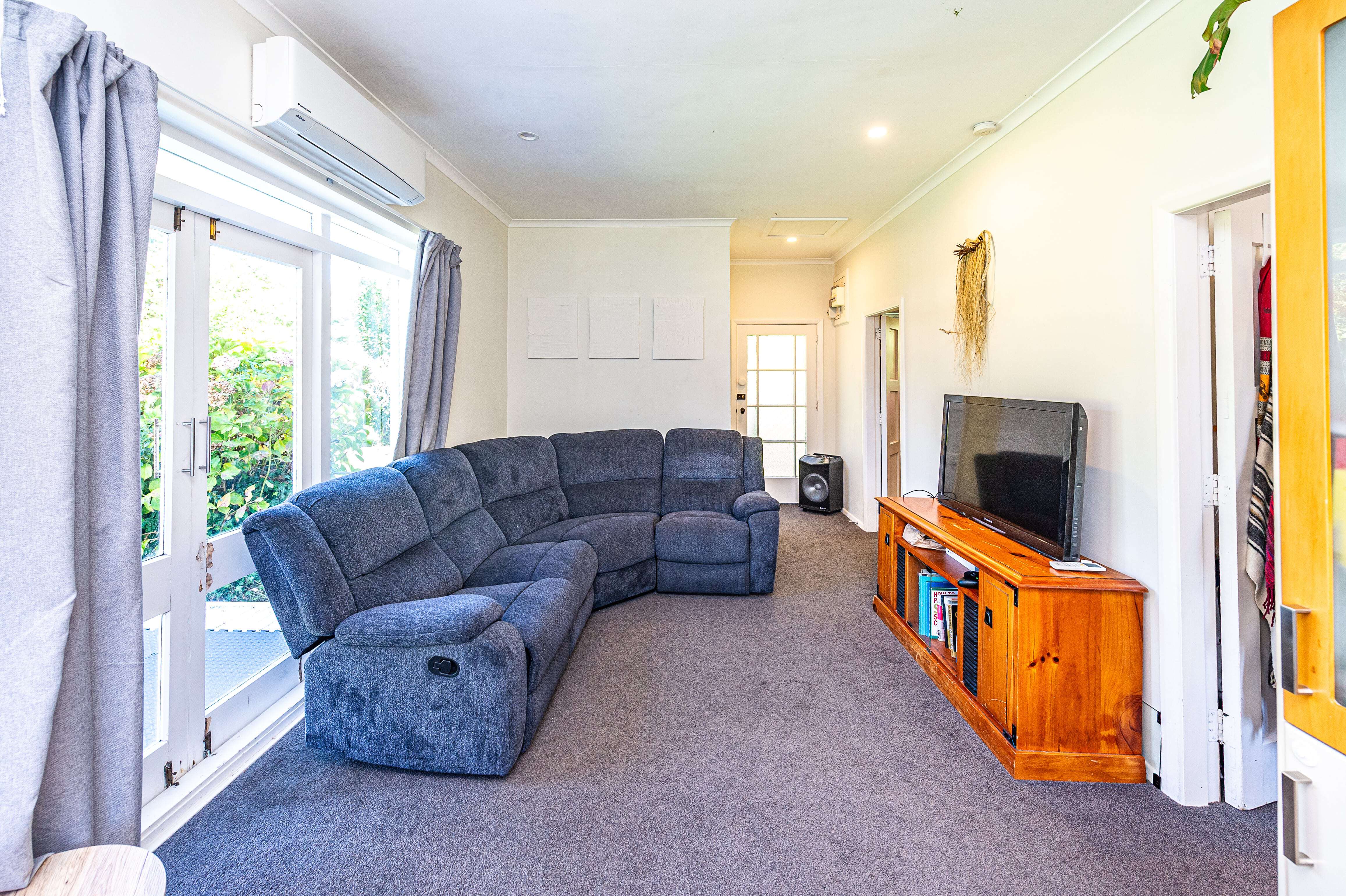 Property Picture: Ample on Anzac!