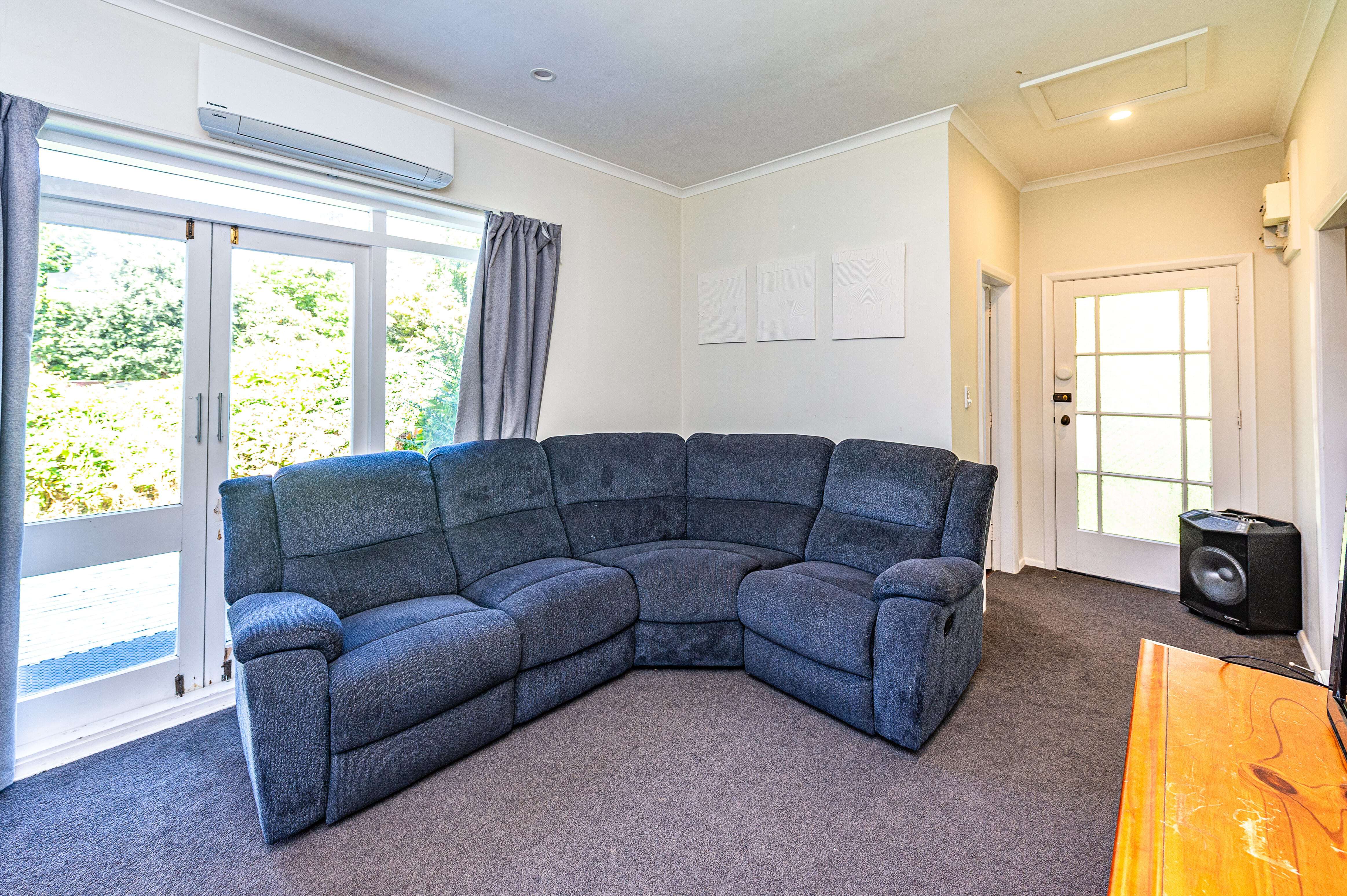 Property Picture: Ample on Anzac!