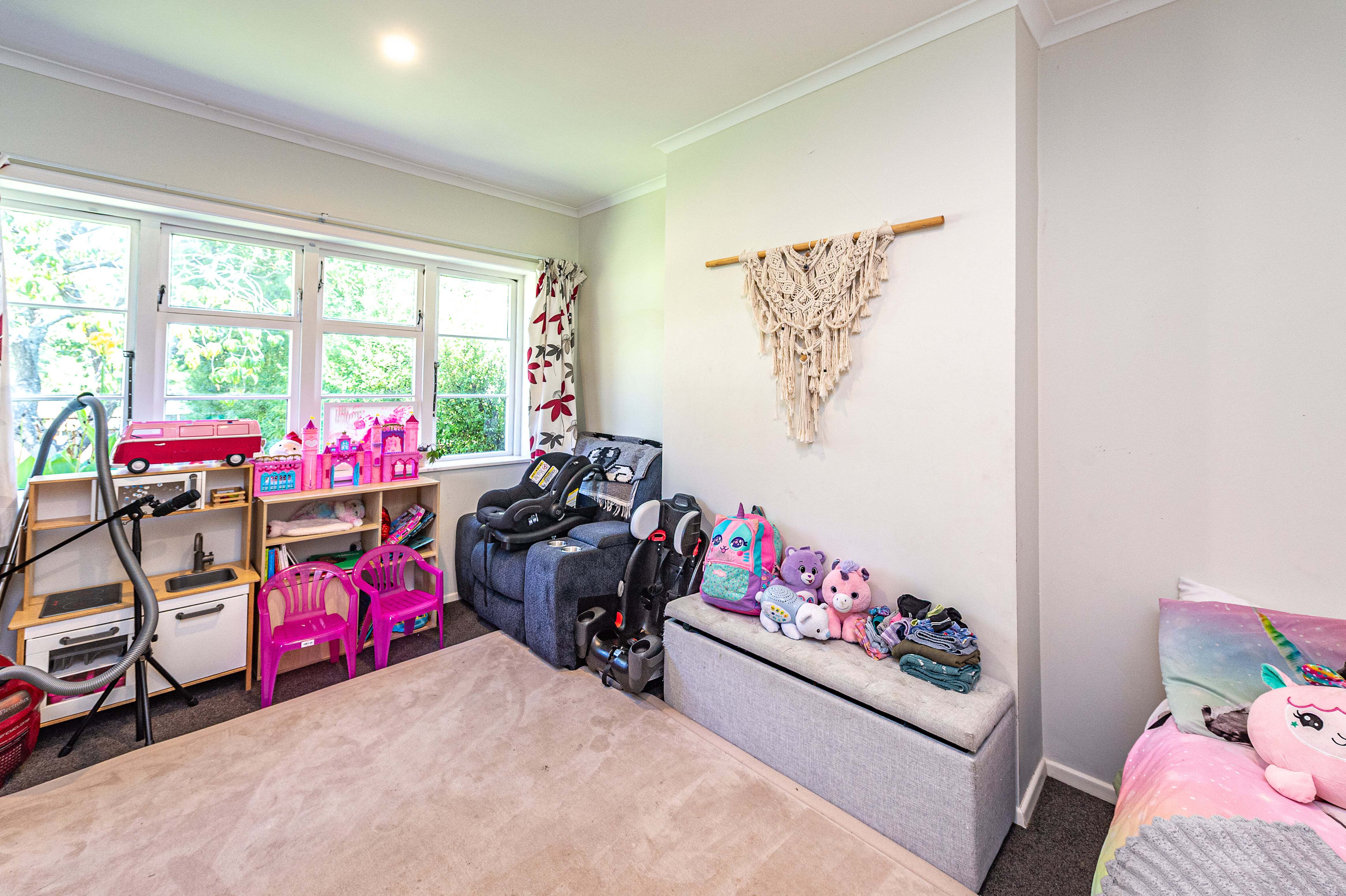 Property Picture: Ample on Anzac!
