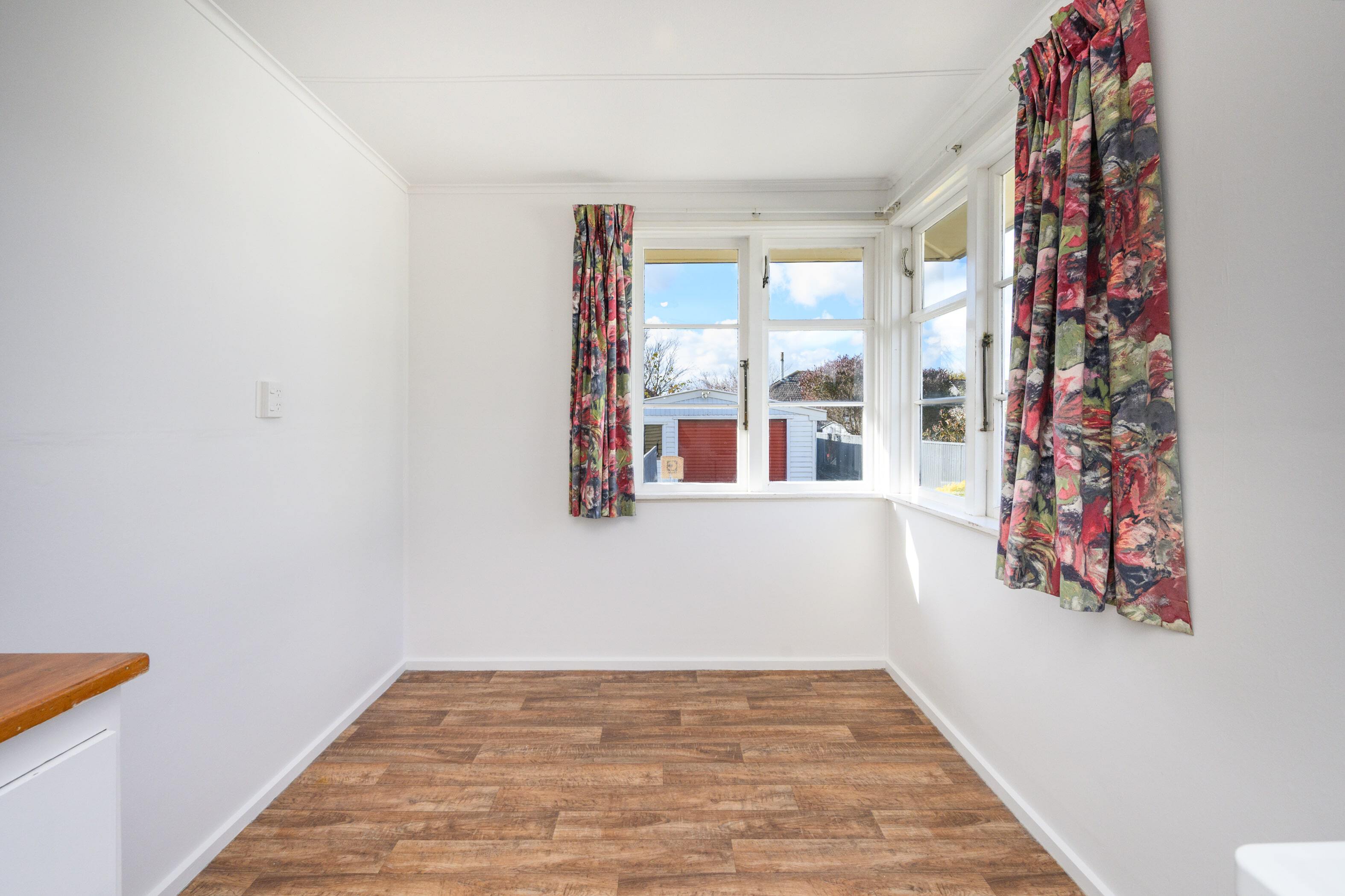 Property Picture: Solid Start or Smart Investment!
