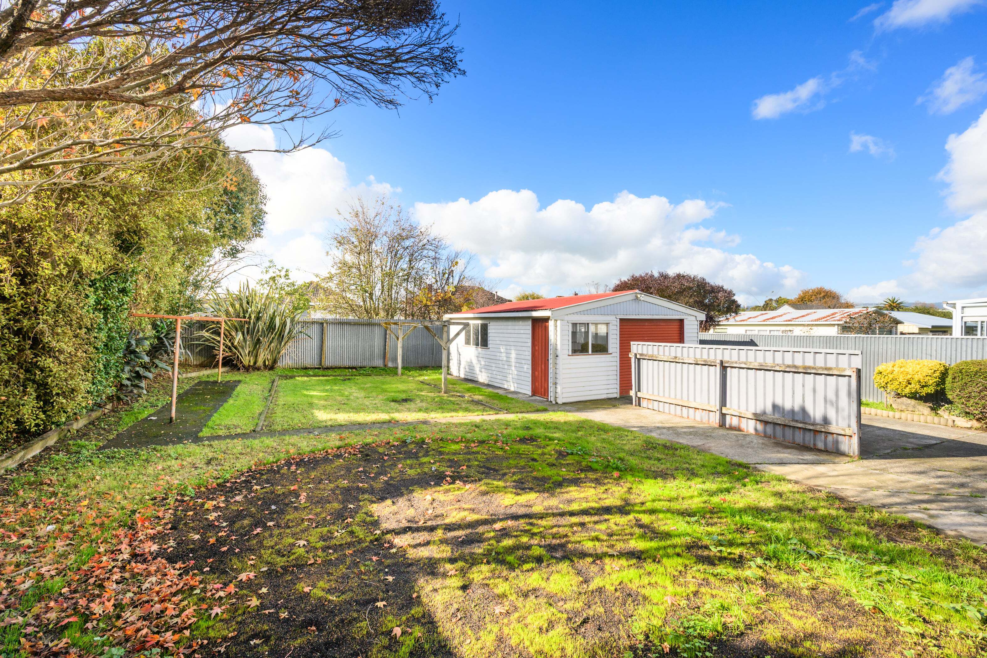 Property Picture: Solid Start or Smart Investment!