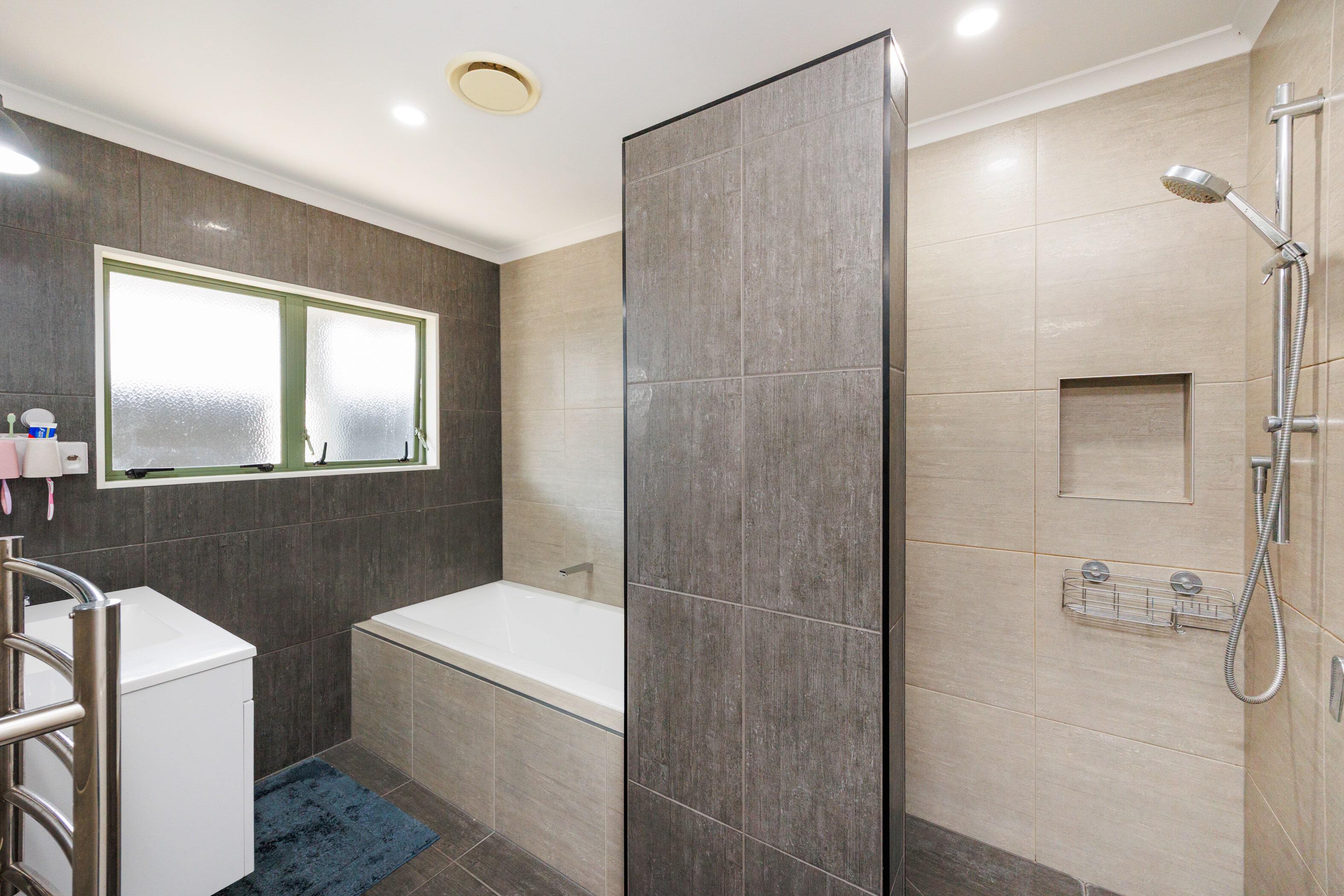 Property Picture: Space Style and Serenity