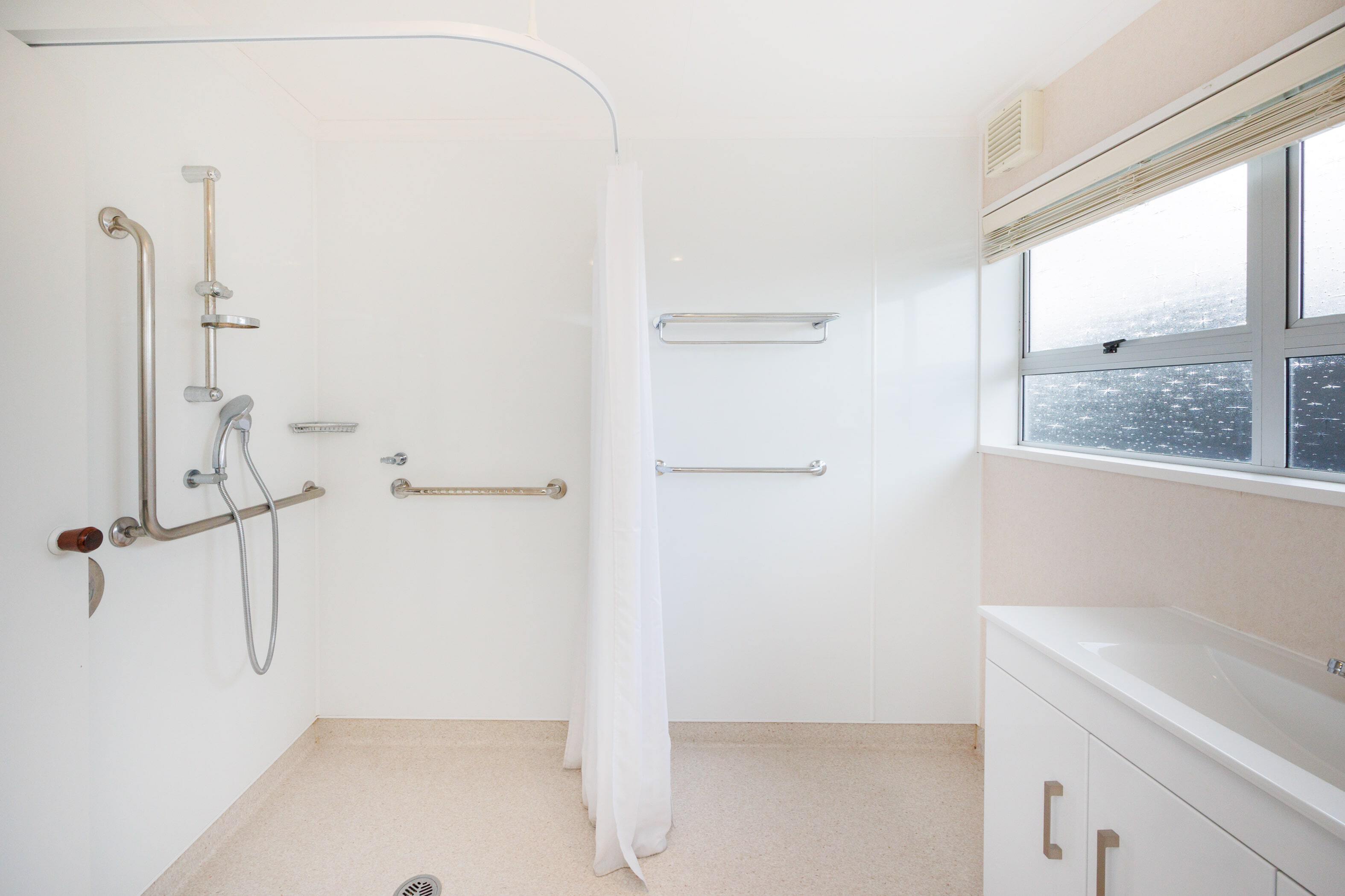 Property Picture: Easy Living, Great Location!