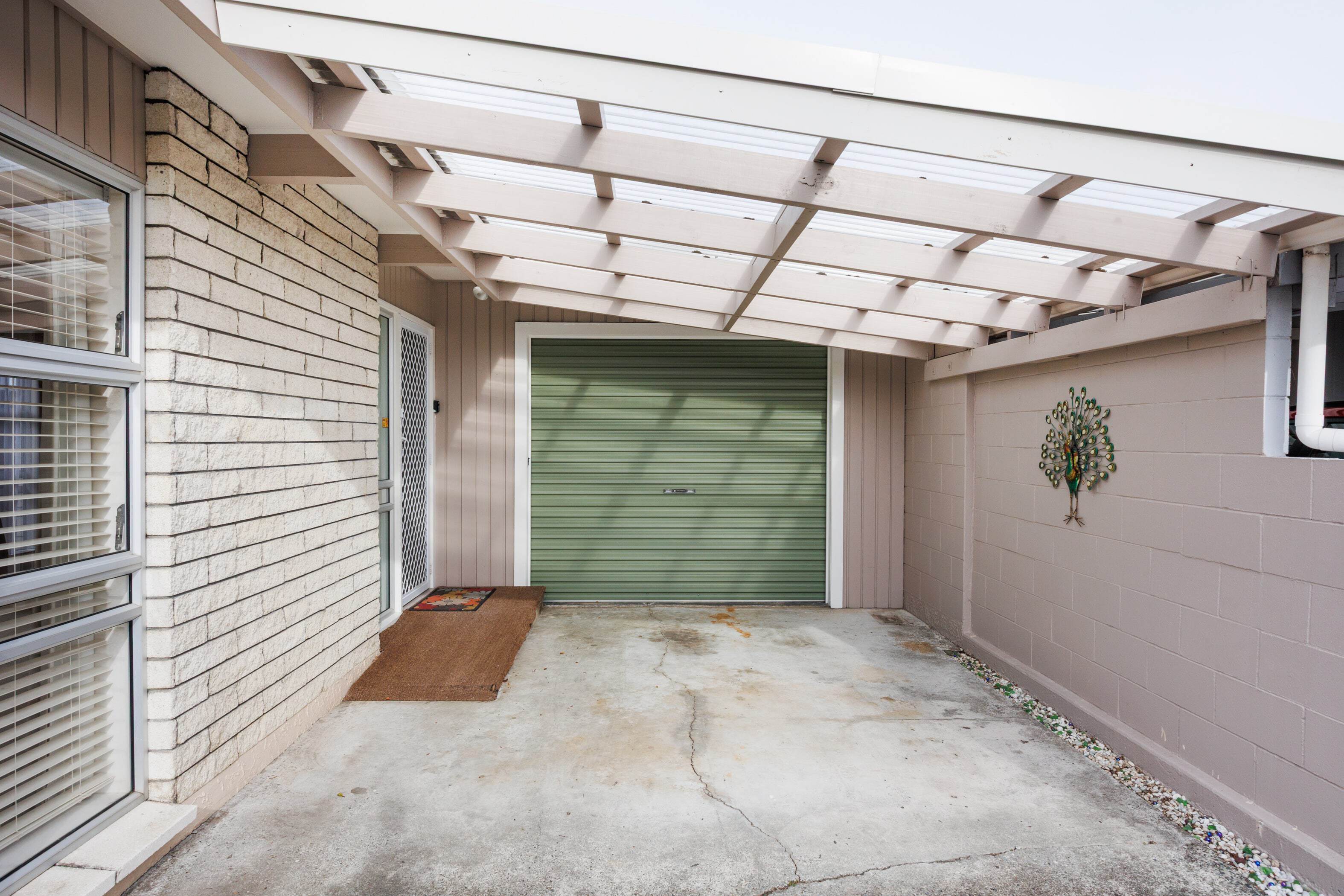 Property Picture: Easy Living, Great Location!