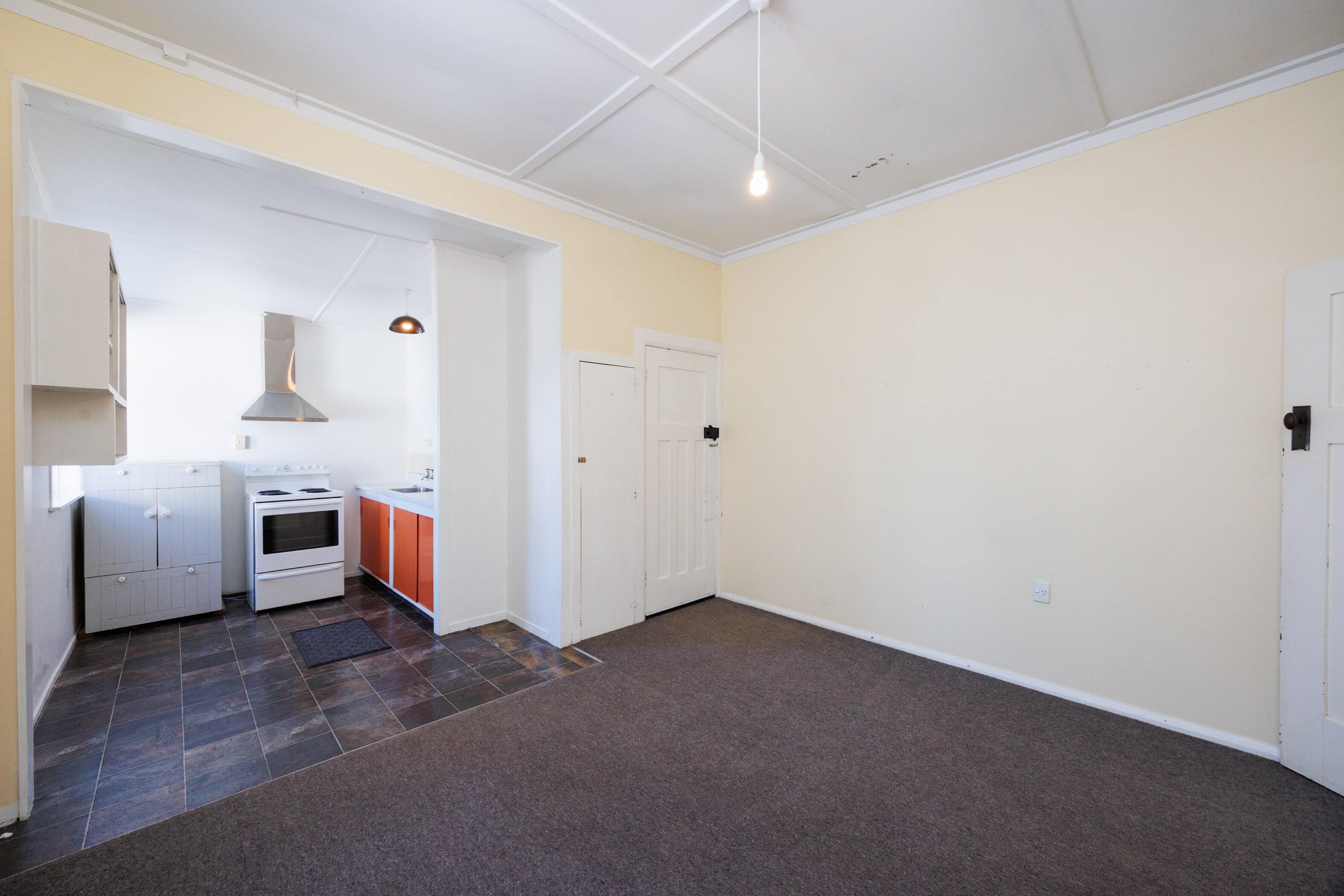 Property Picture: Hokowhitu Convenience - Walk to Town