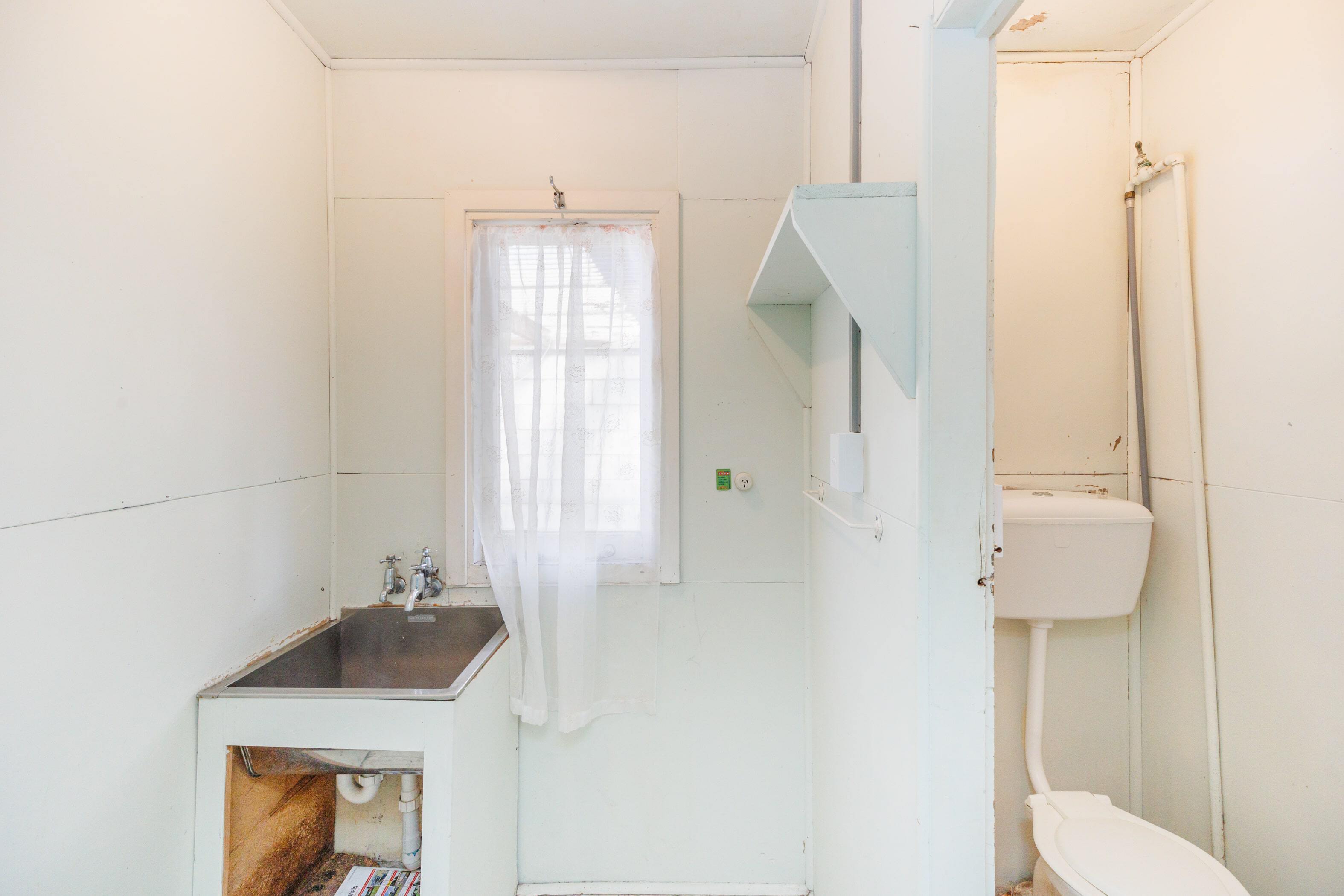 Property Picture: Hokowhitu Convenience - Walk to Town