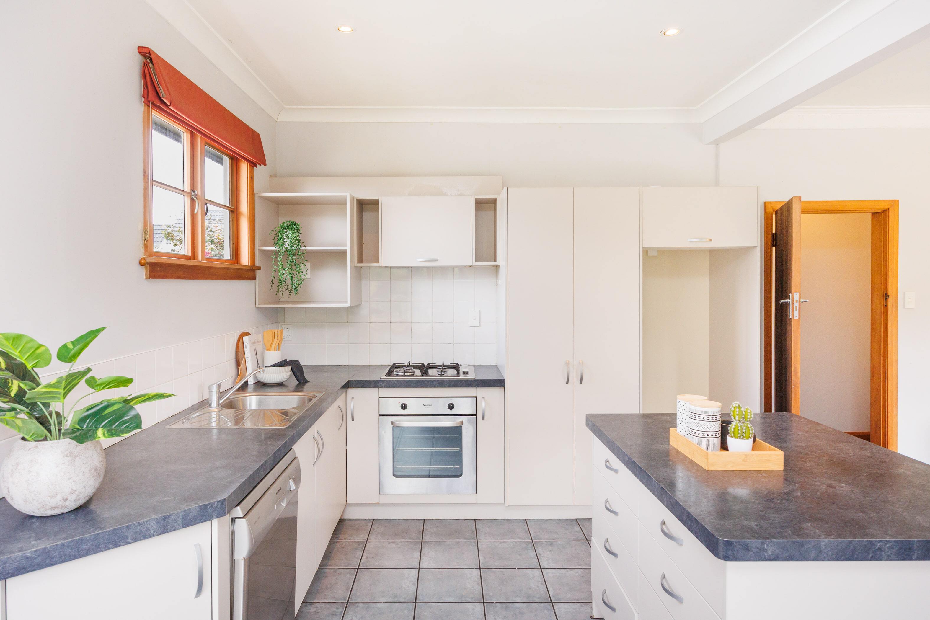 Property Picture: Smart Kick-Off In Prime Location