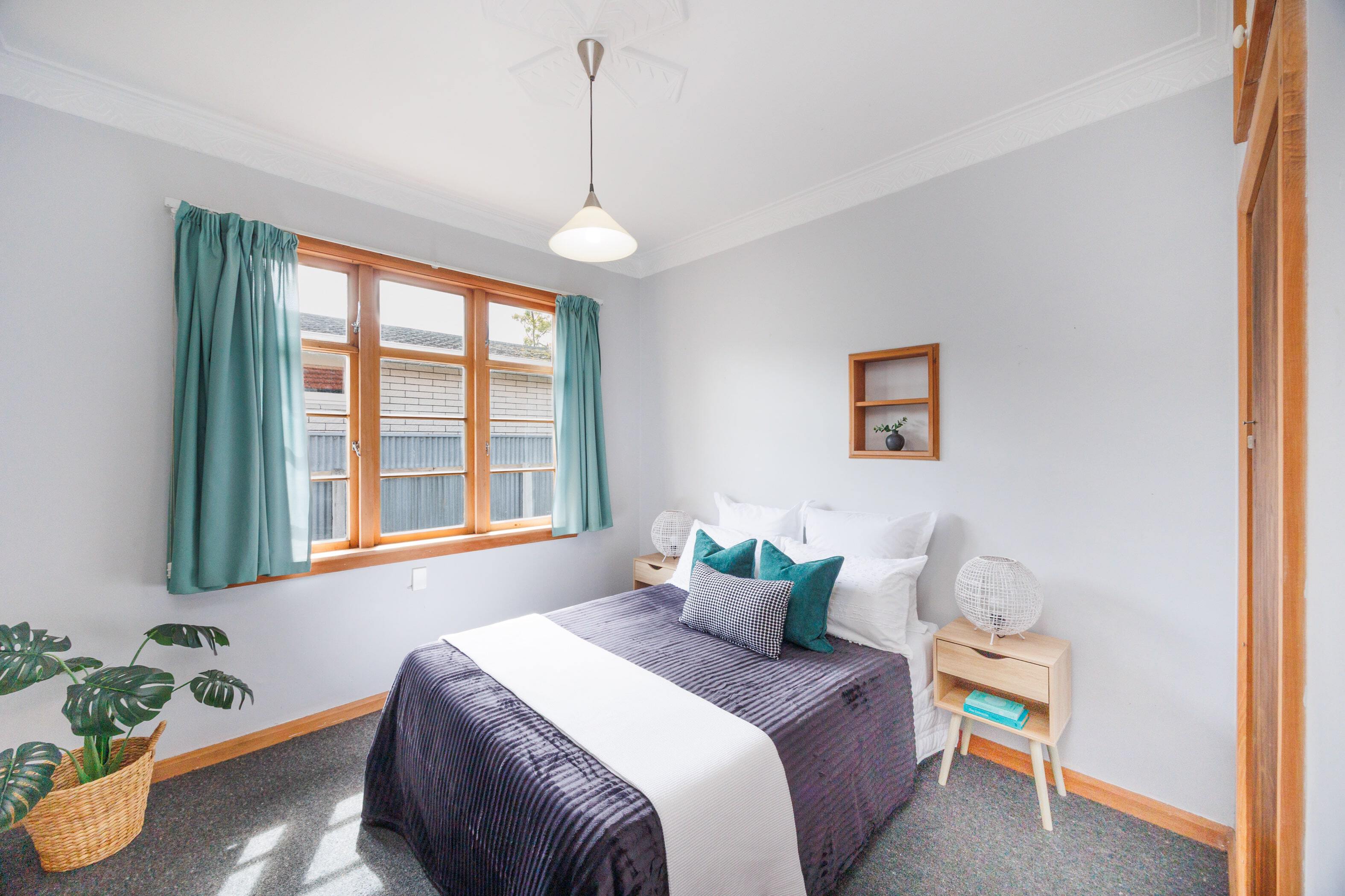 Property Picture: Smart Kick-Off In Prime Location
