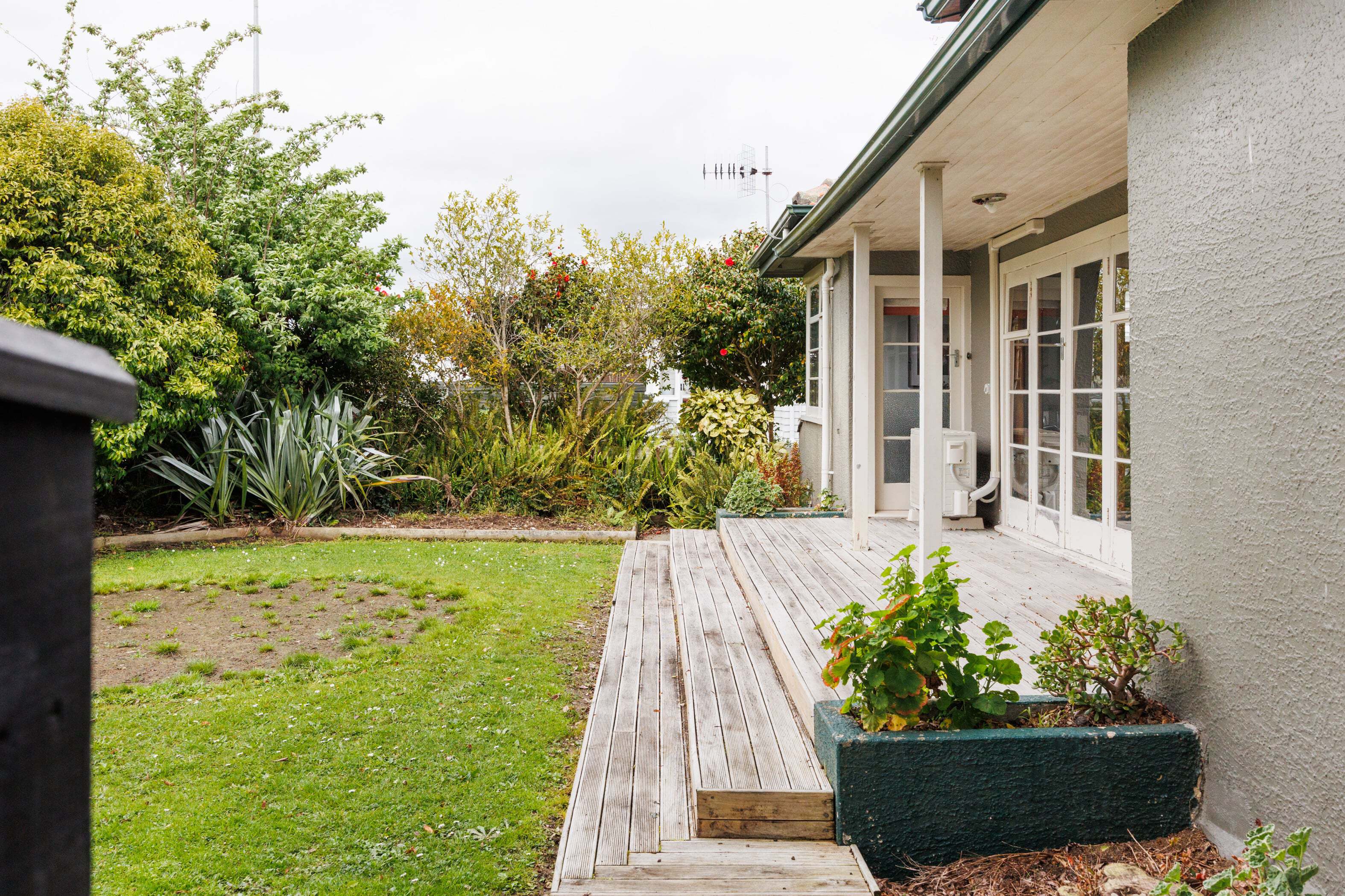 Property Picture: Smart Kick-Off In Prime Location