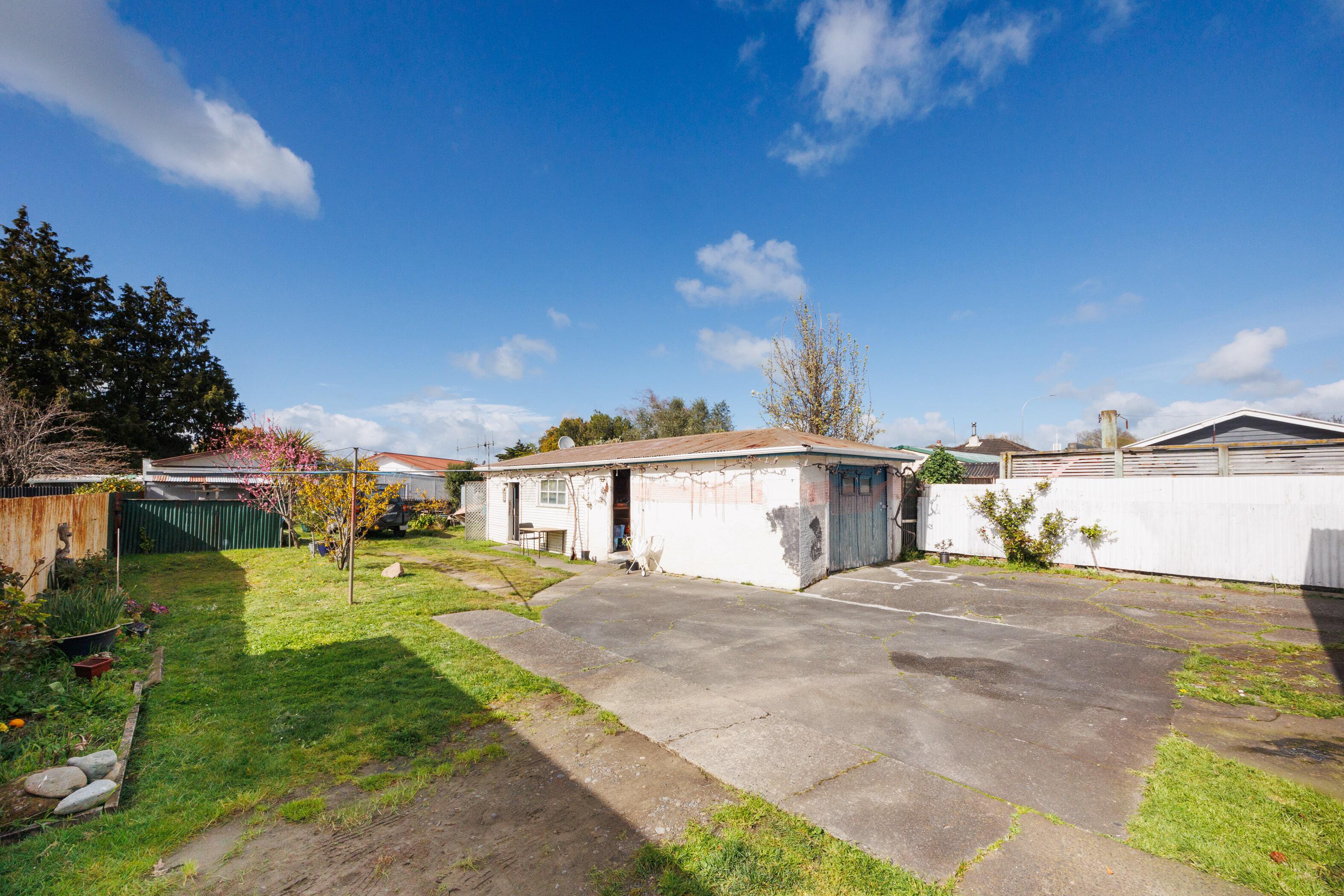Property Picture: Bring Your Vision Here!