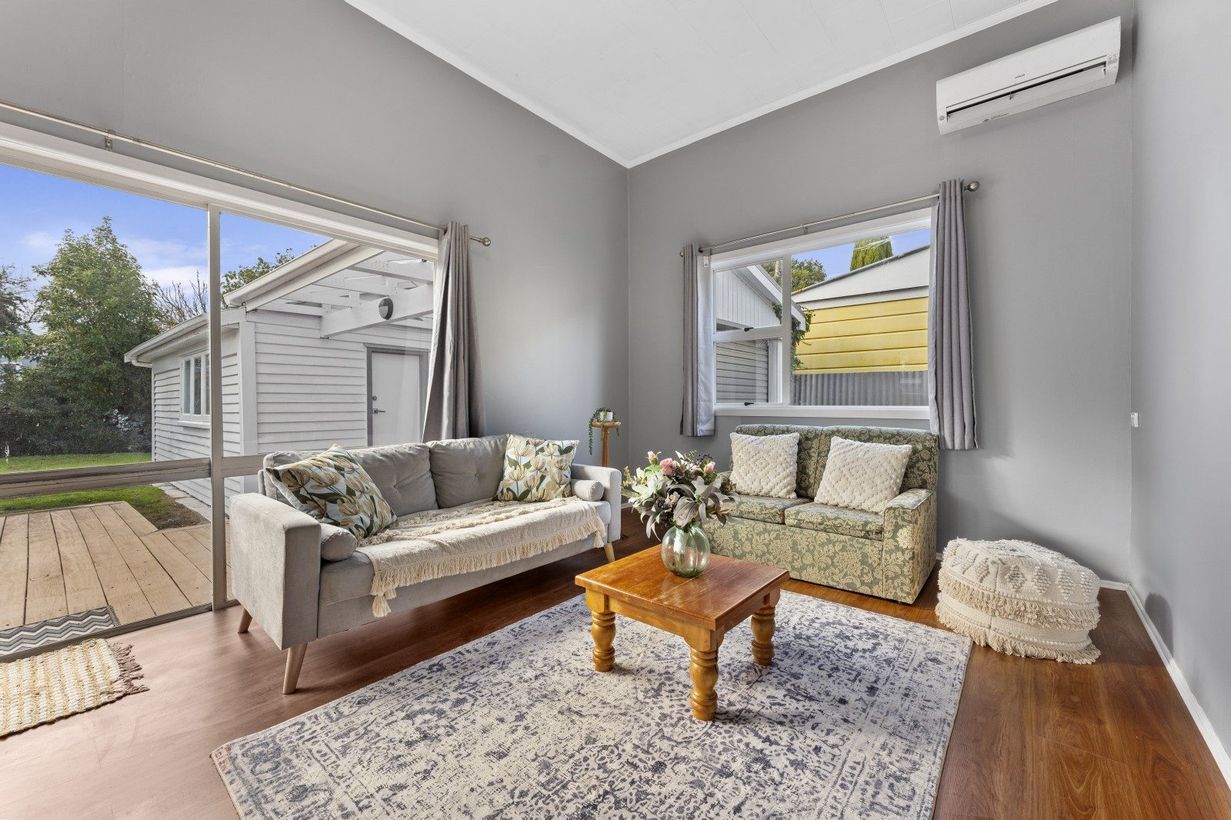 Property Picture: Central Character Charm