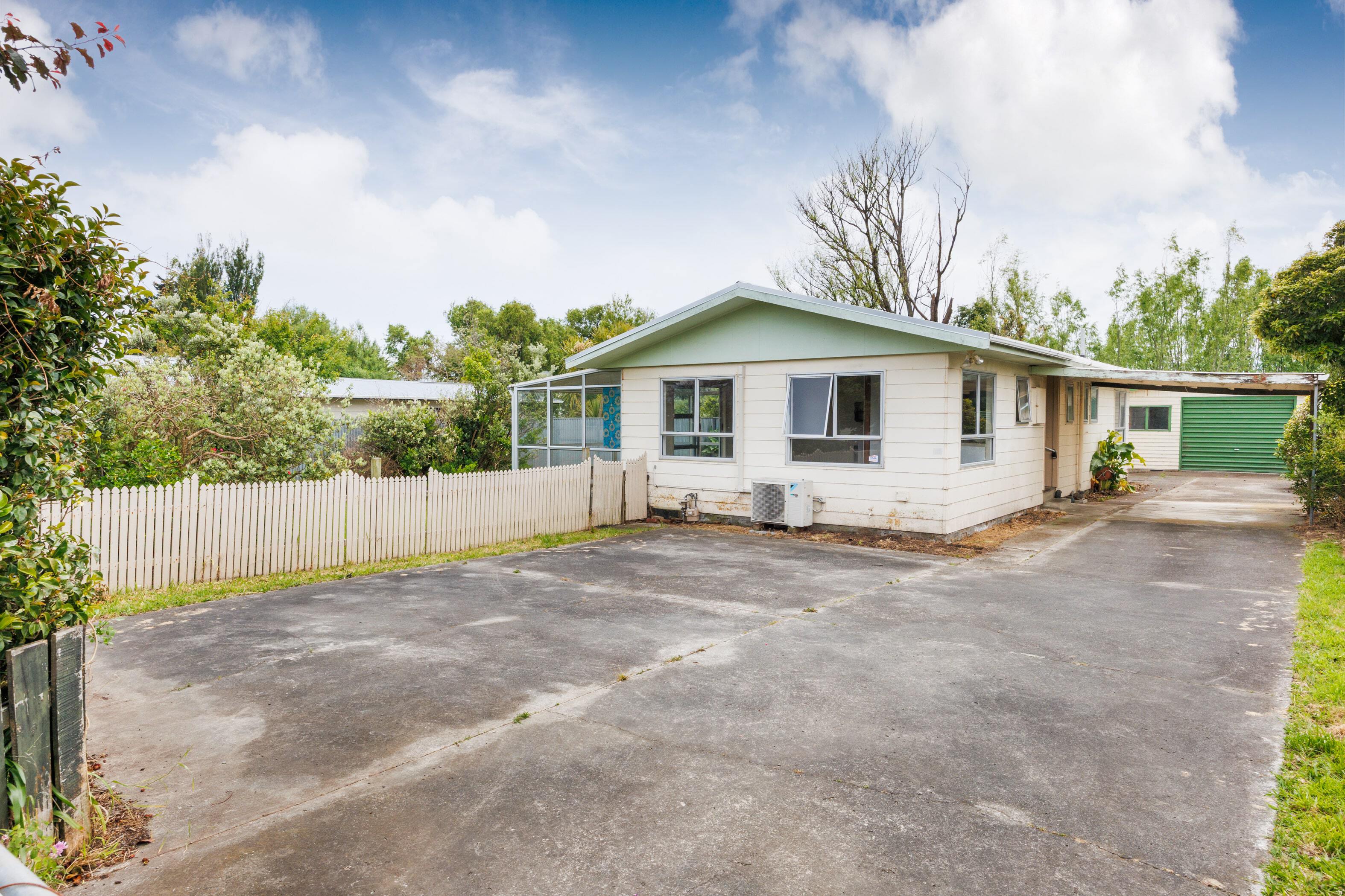 Property Picture: Private home with plenty of space and potential