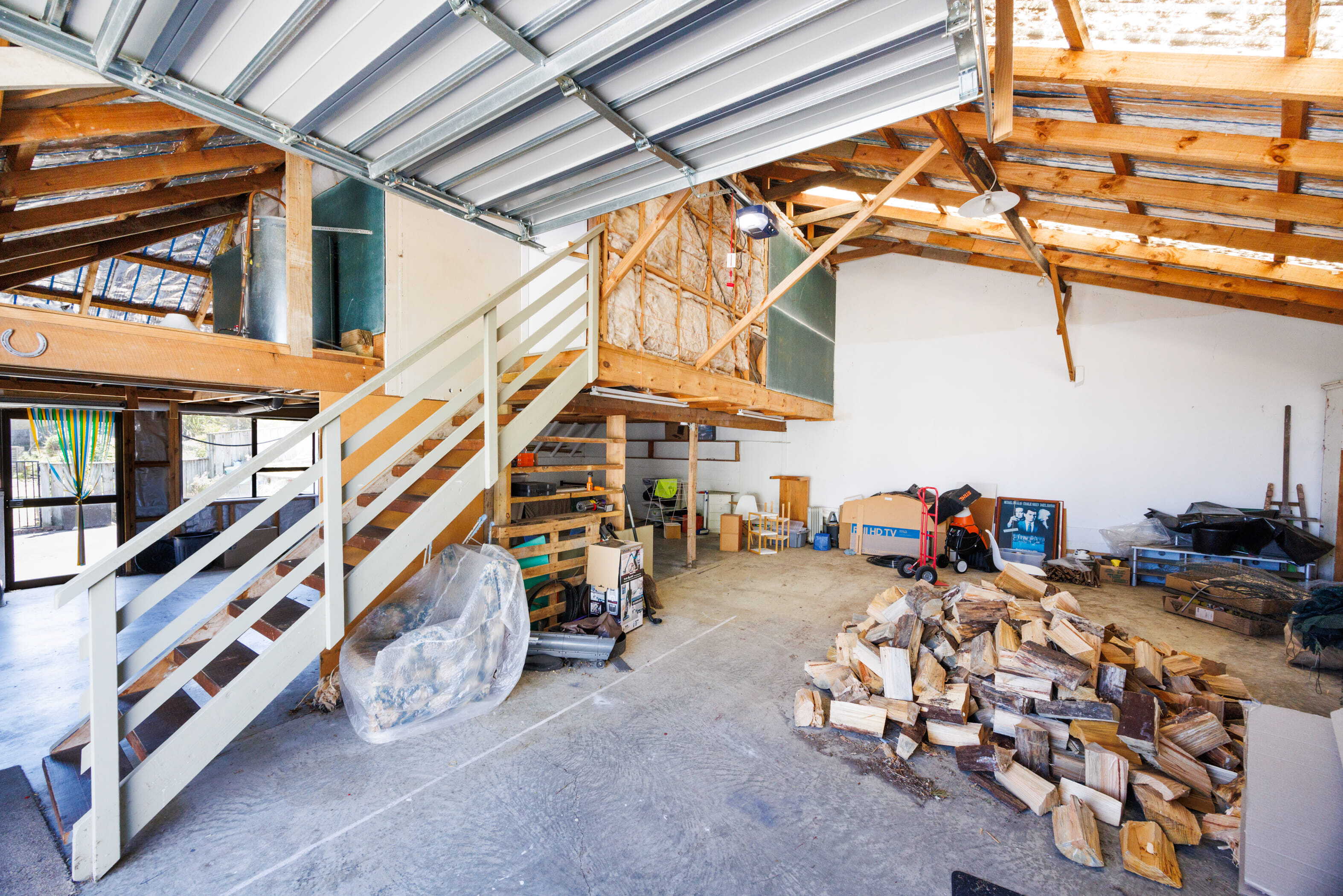 Property Picture: Room for the Boat, the Family & the Beach Toys