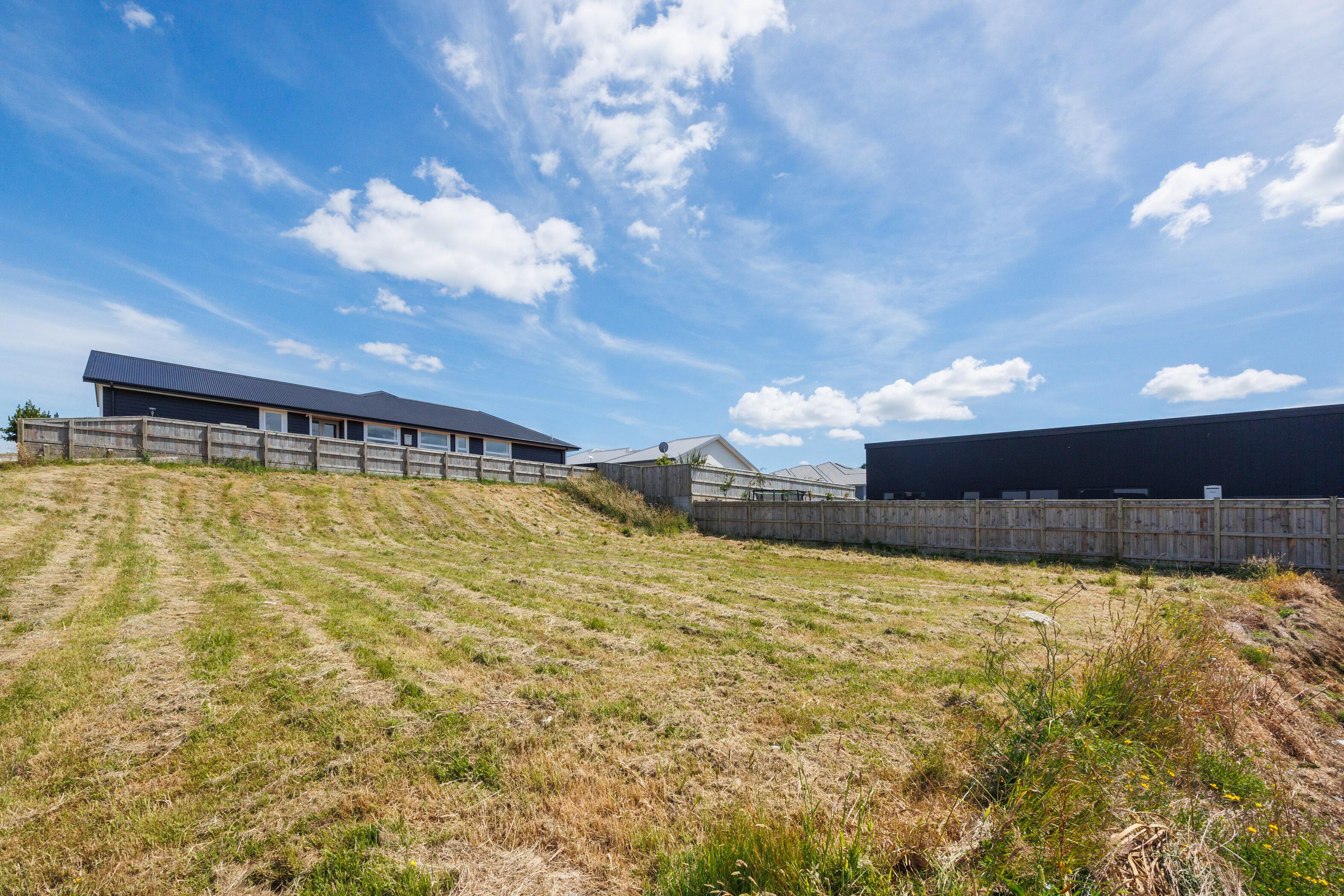 Property Picture: Your Canvas for Dream Living!