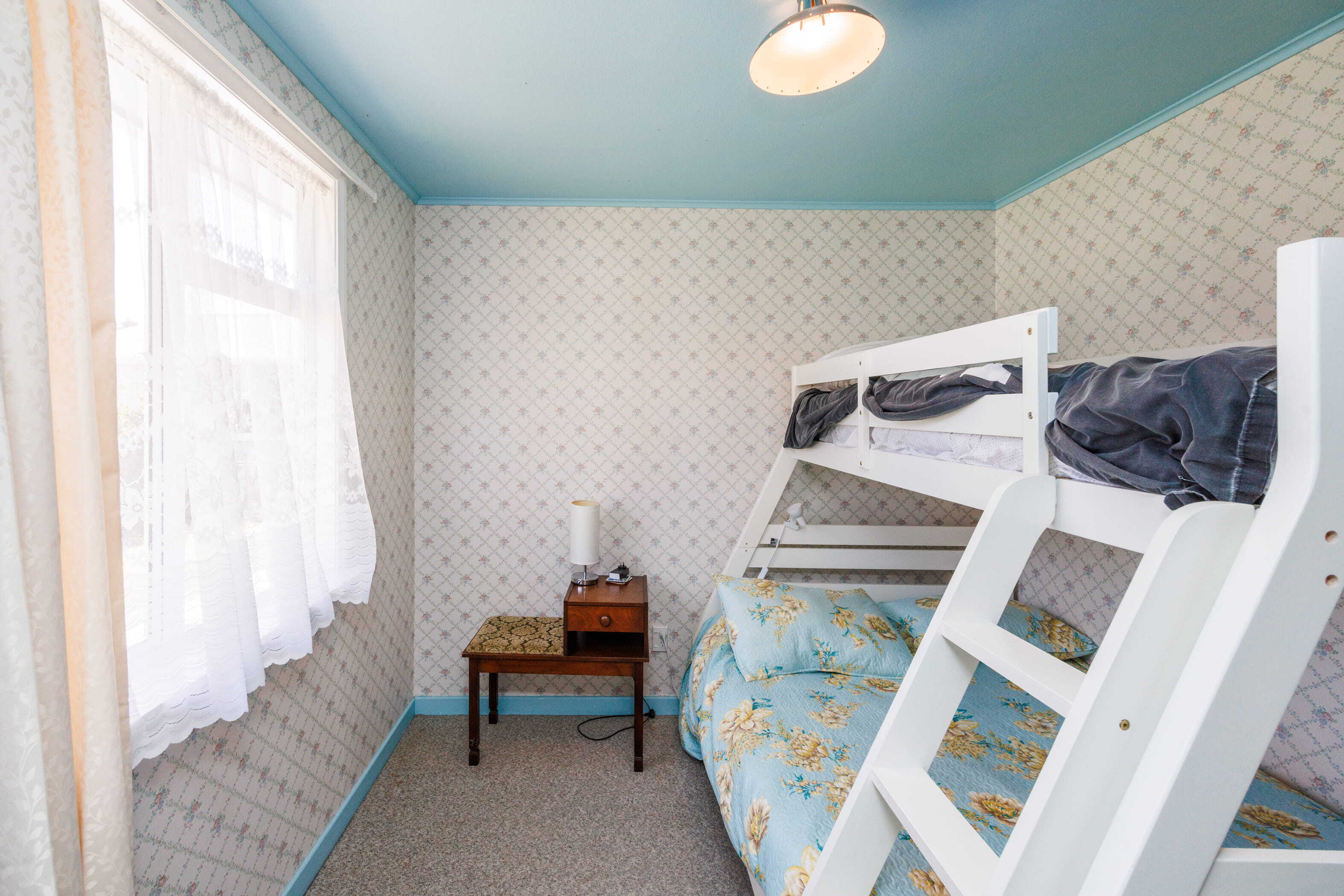 Property Picture: Classic Beach Bach with Room to Relax