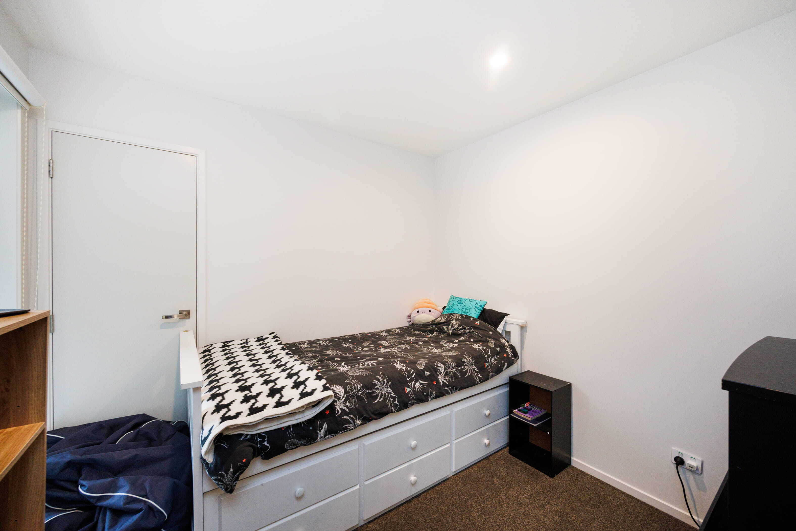 Property Picture: The Perfect Modern Living-Built in 2021