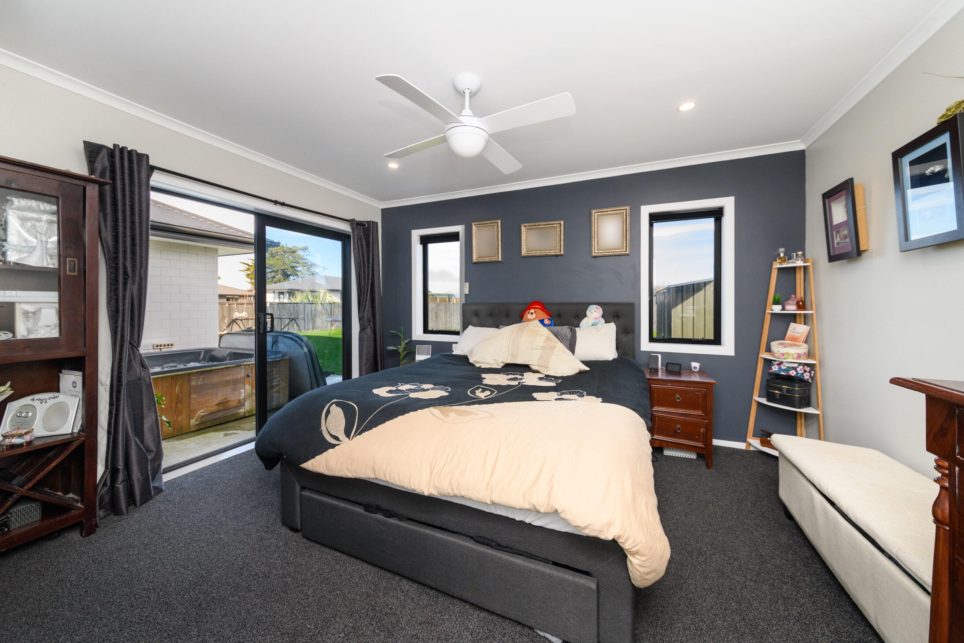 Property Picture: A Modern Family Retreat on George