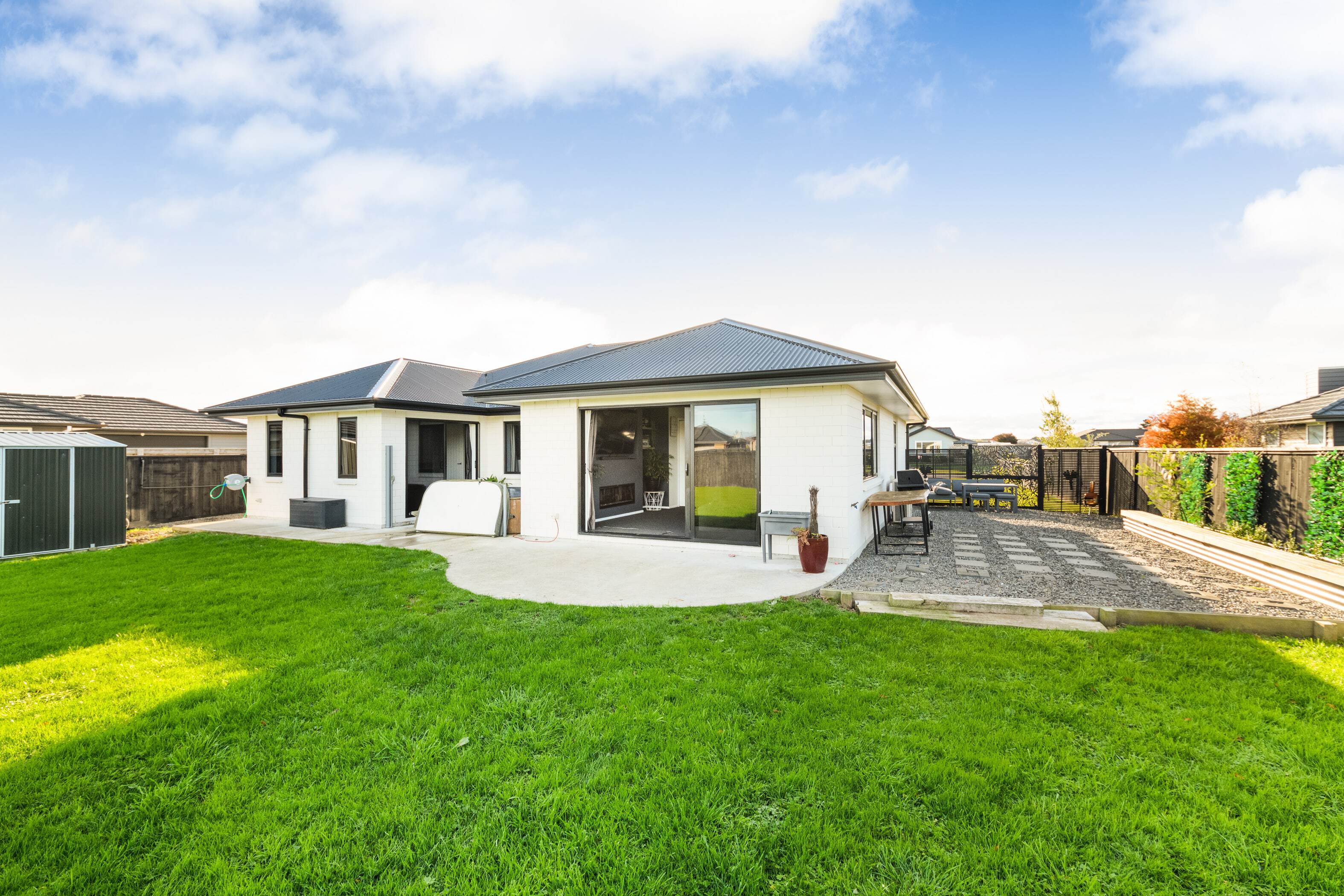 Property Picture: A Modern Family Retreat on George