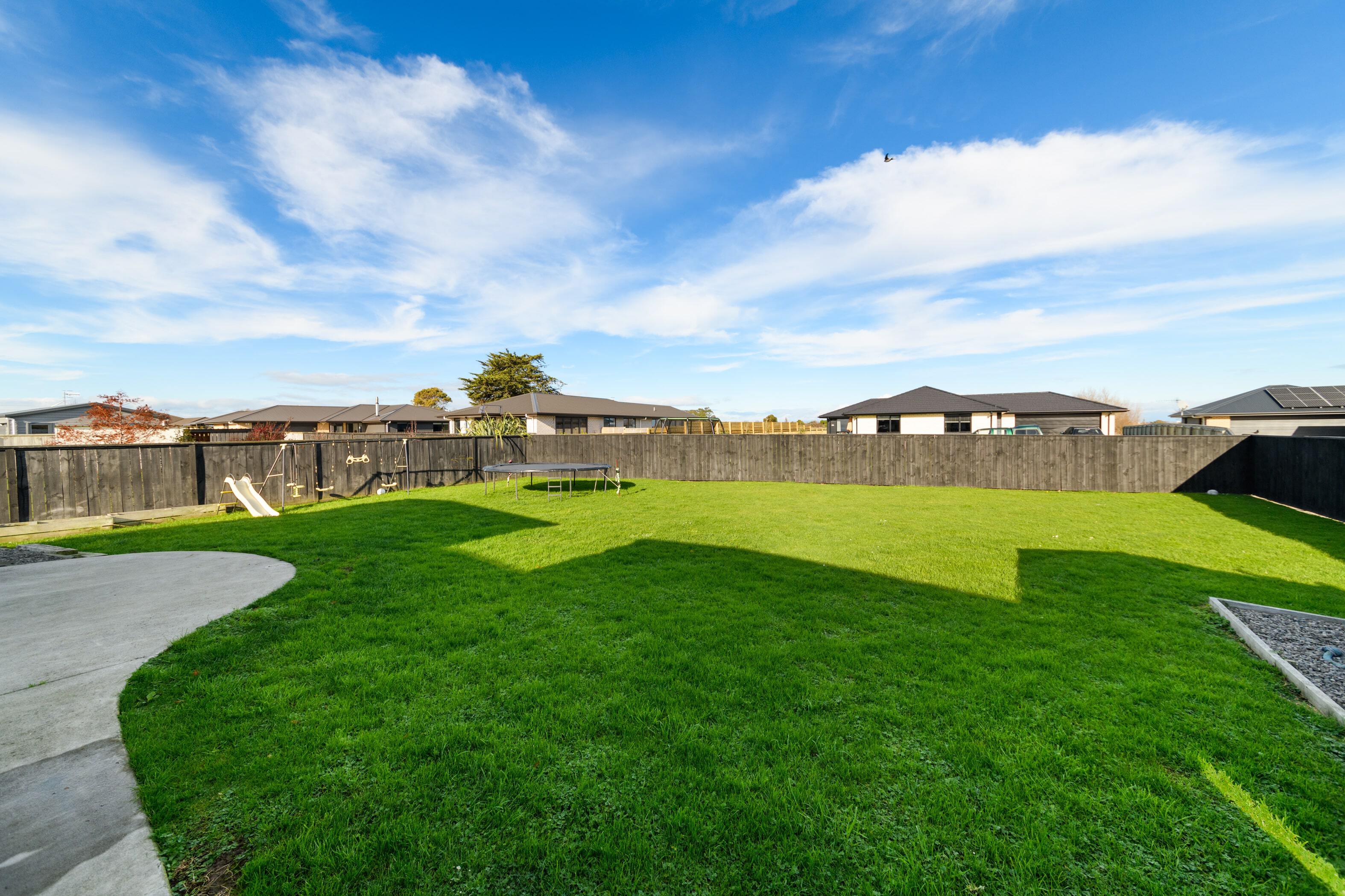 Property Picture: A Modern Family Retreat on George