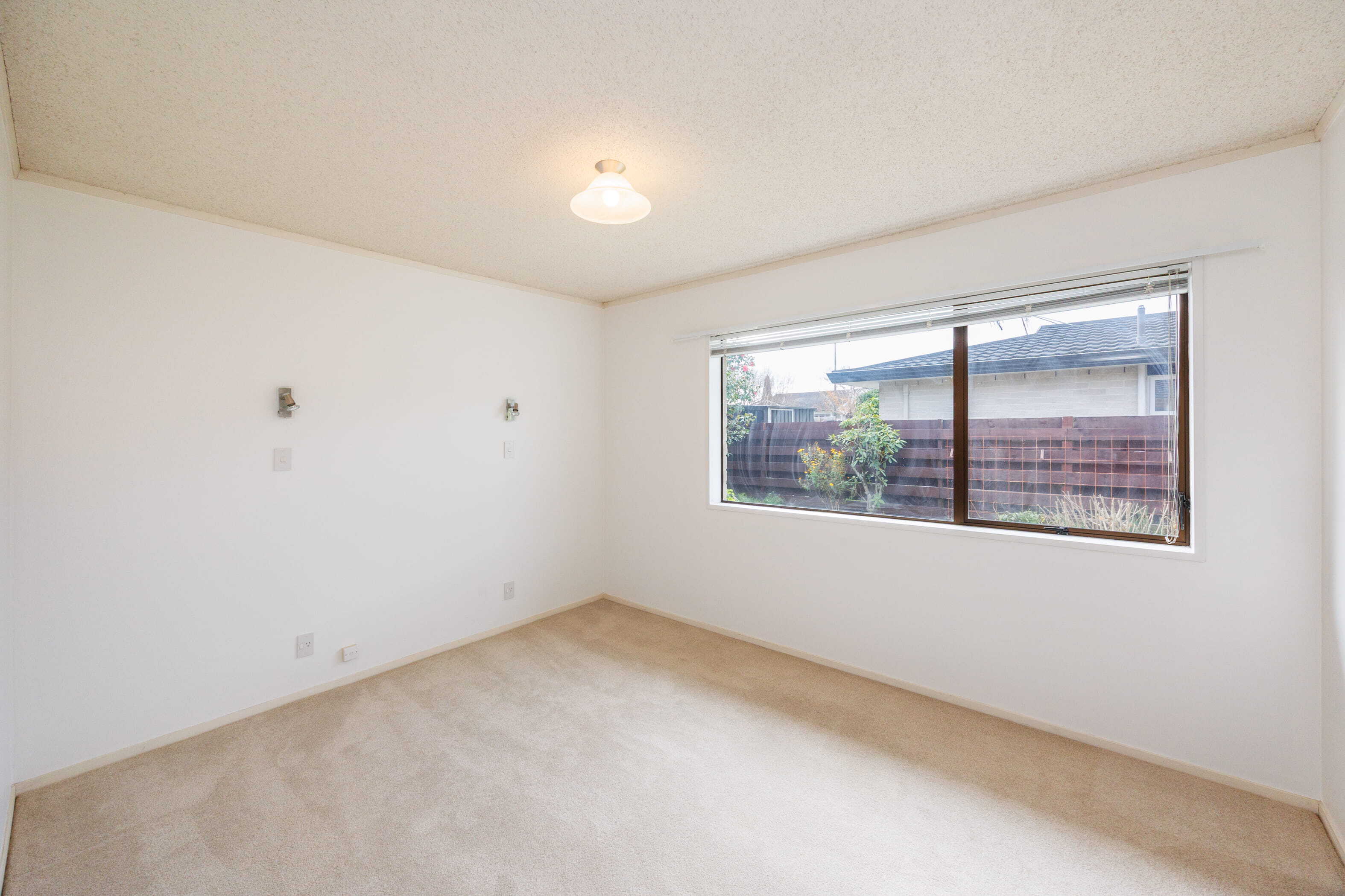 Property Picture: Solid Brick, Sunny Rooms, Super Central!