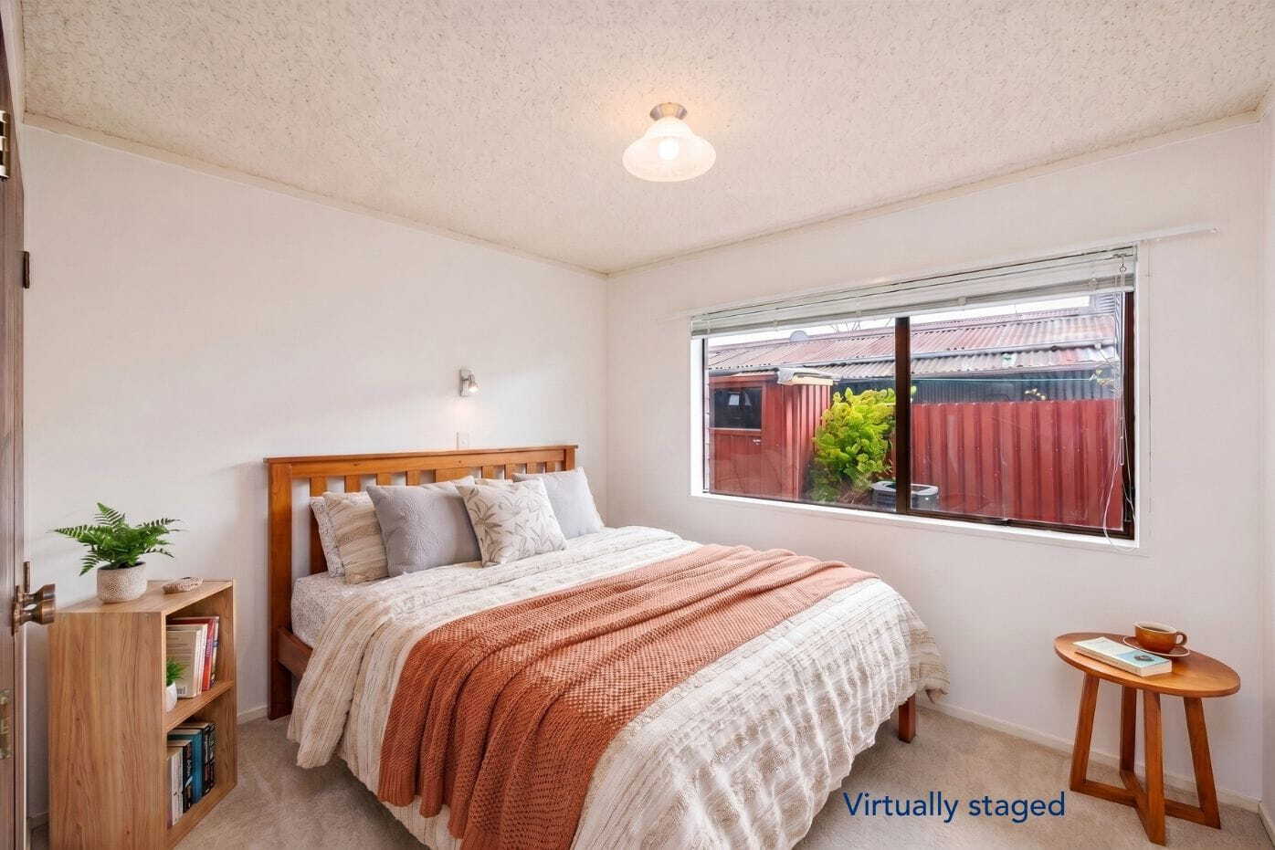 Property Picture: Solid Brick, Sunny Rooms, Super Central!
