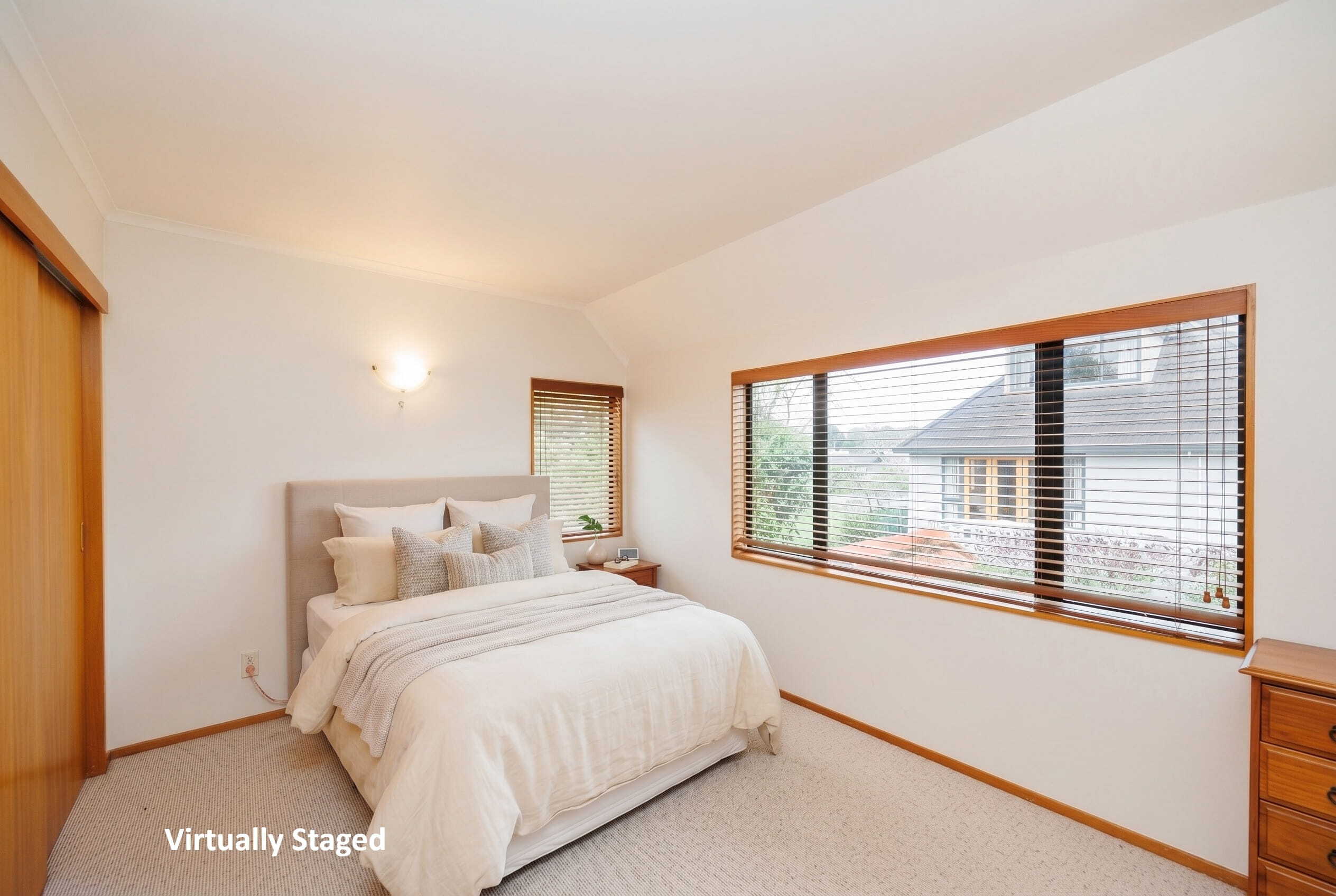 Property Picture: Prestigious Parkside on a Grand Scale