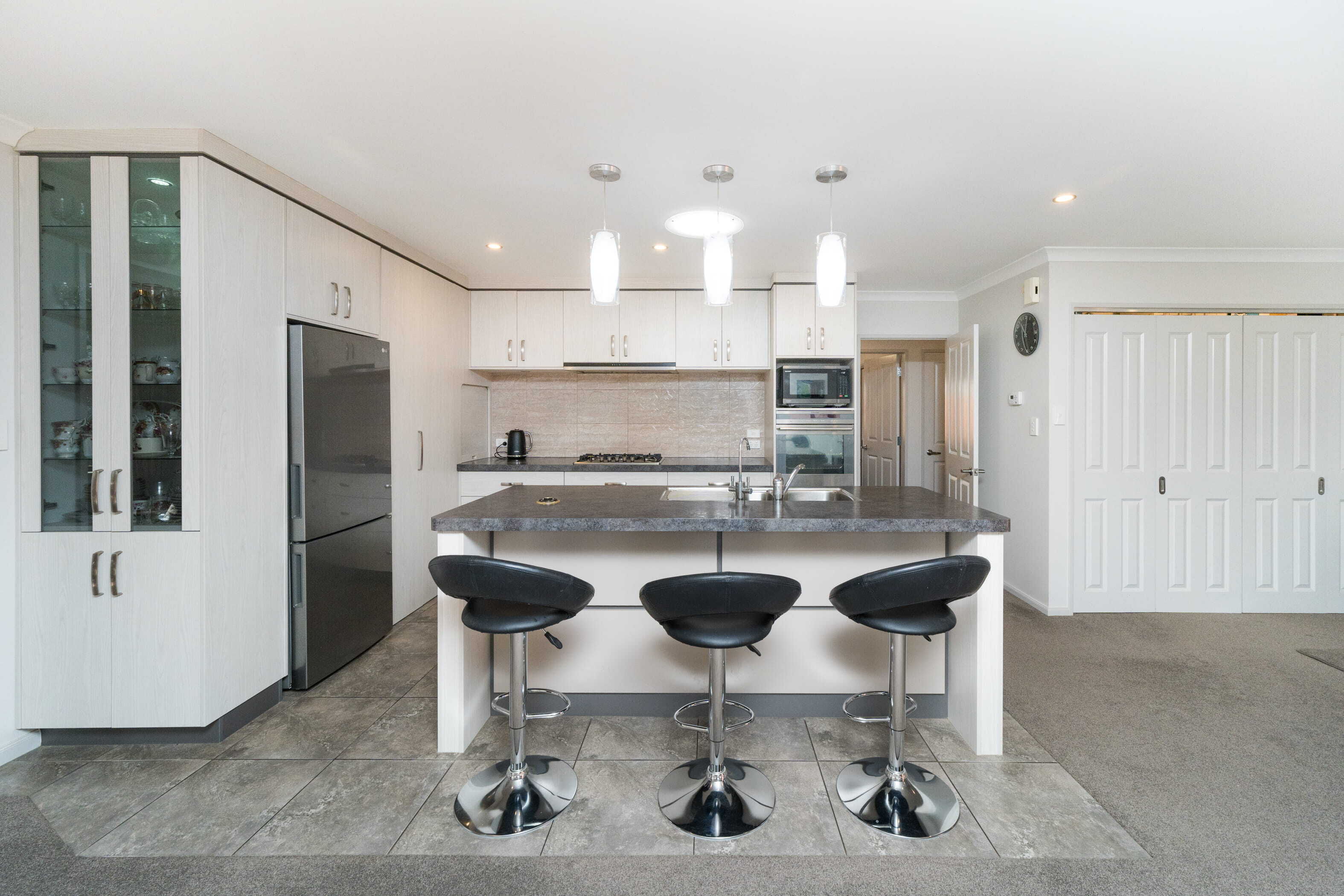 Property Picture: Easy-Care Brick, Maximum Space