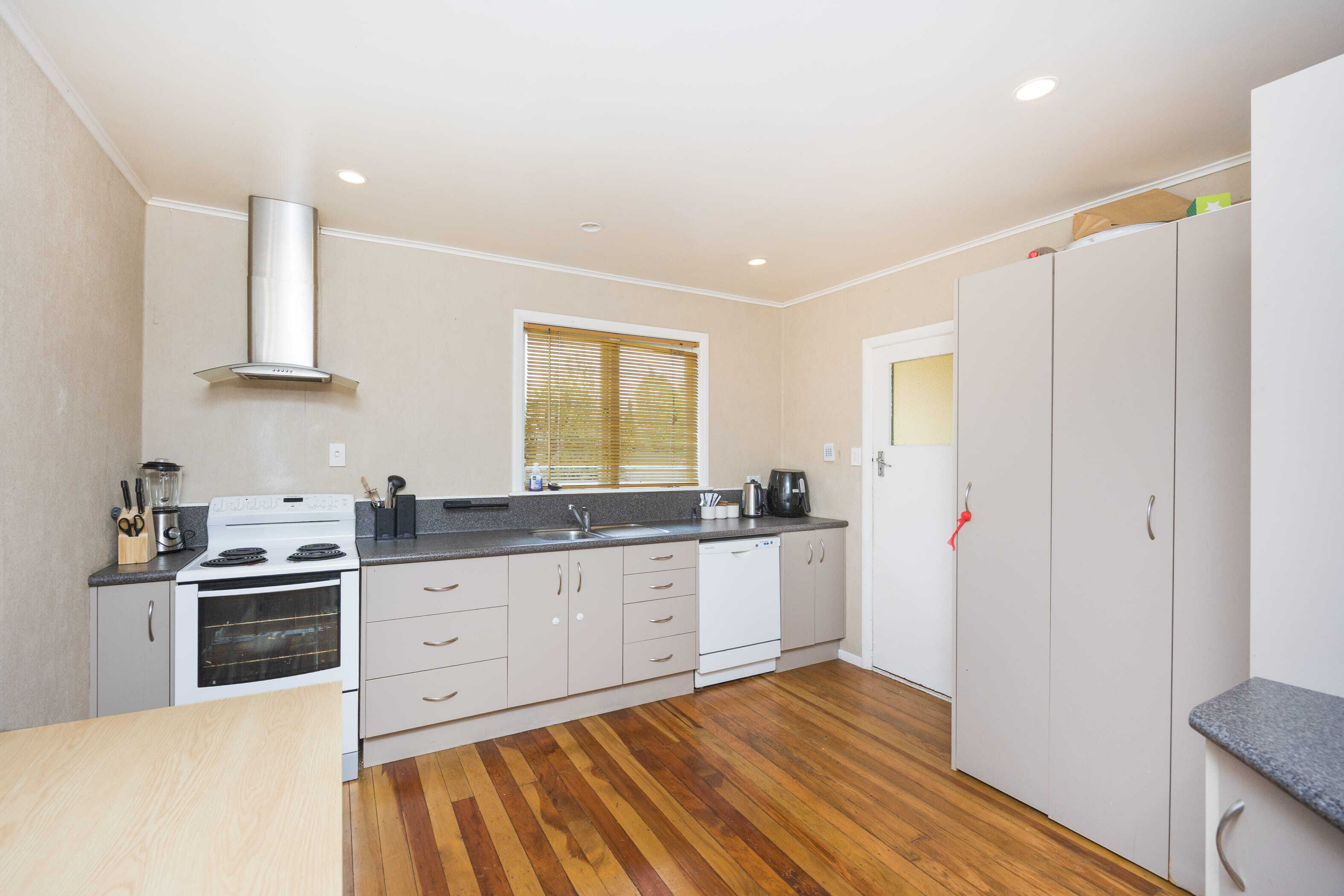 Property Picture: Riverdale Cul-de-sac with amazing opportunity!