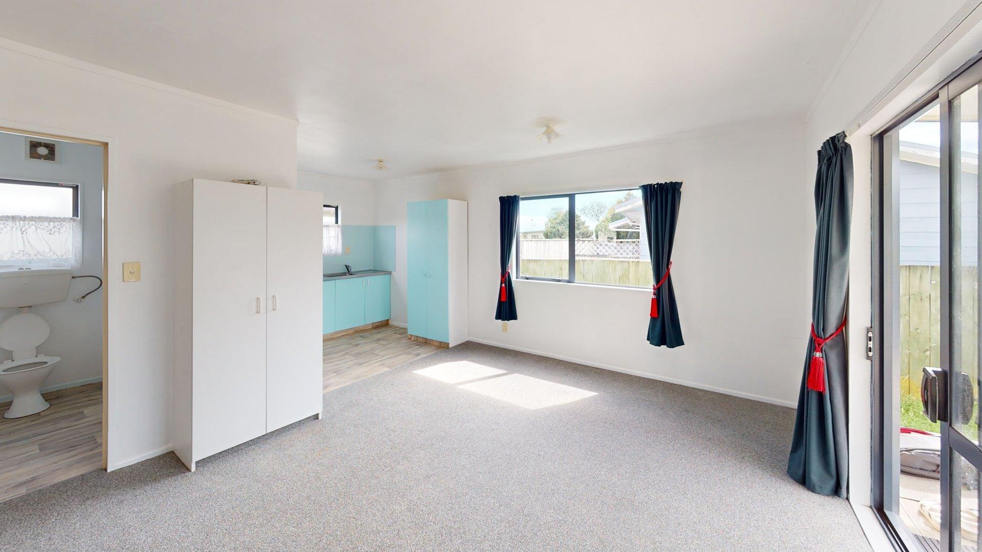 Paraparaumu - 2 Bedrooms