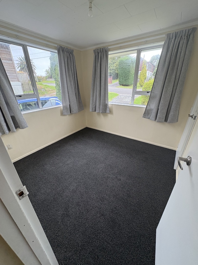 Paraparaumu Beach - 2 Bedroom