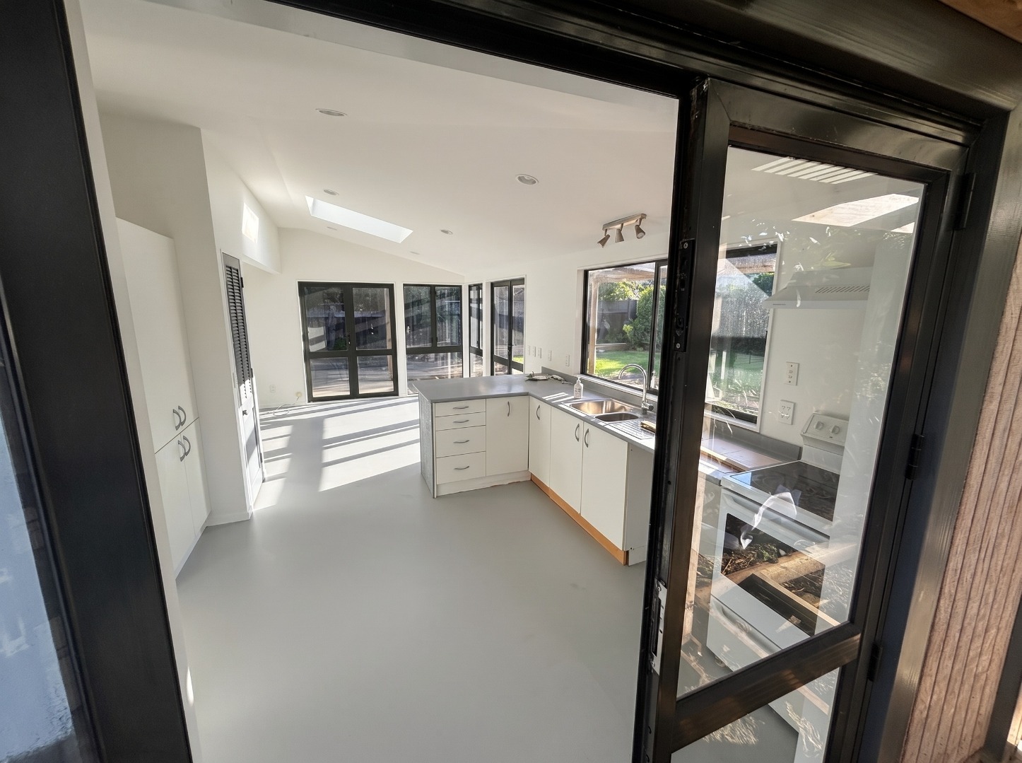 Paraparaumu Beach - 3 Bedroom