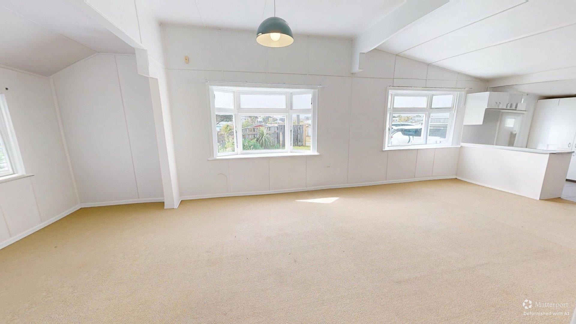 Otaki Beach - 2 Bedrooms