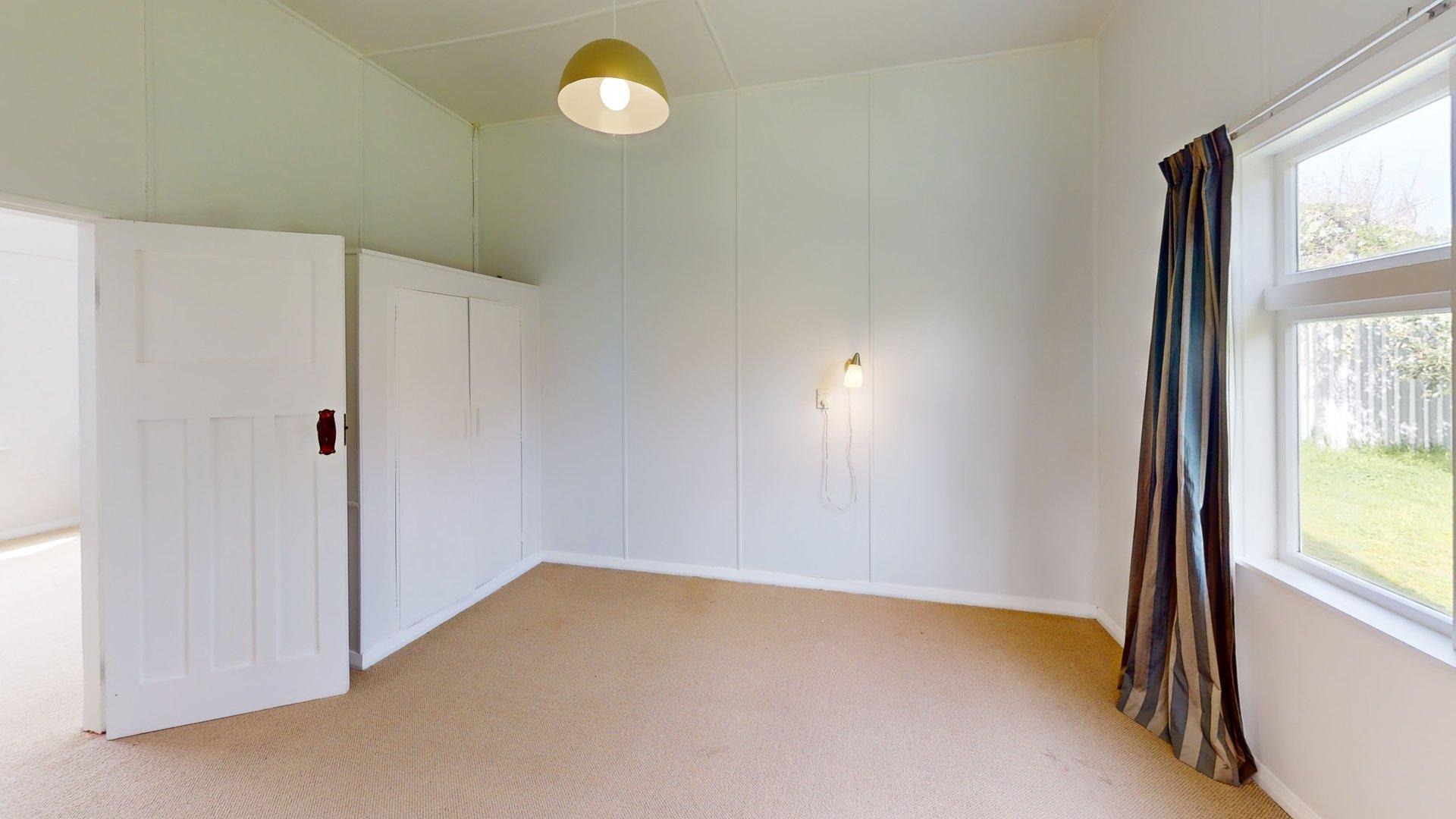 Otaki Beach - 2 Bedrooms