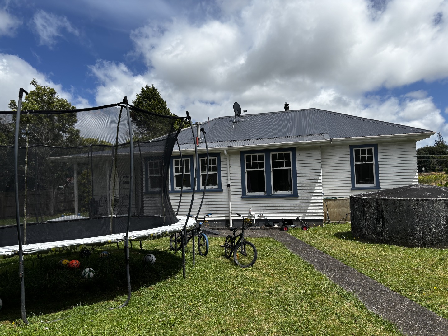 Manakau - 3 Bedrooms