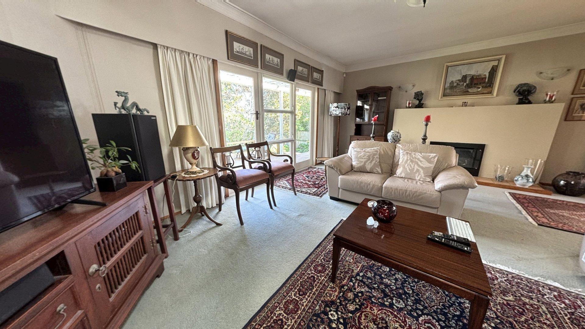 Waikanae - 4 Bedrooms