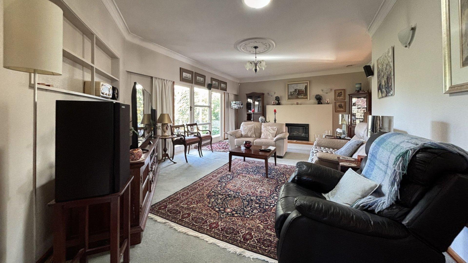 Waikanae - 4 Bedrooms