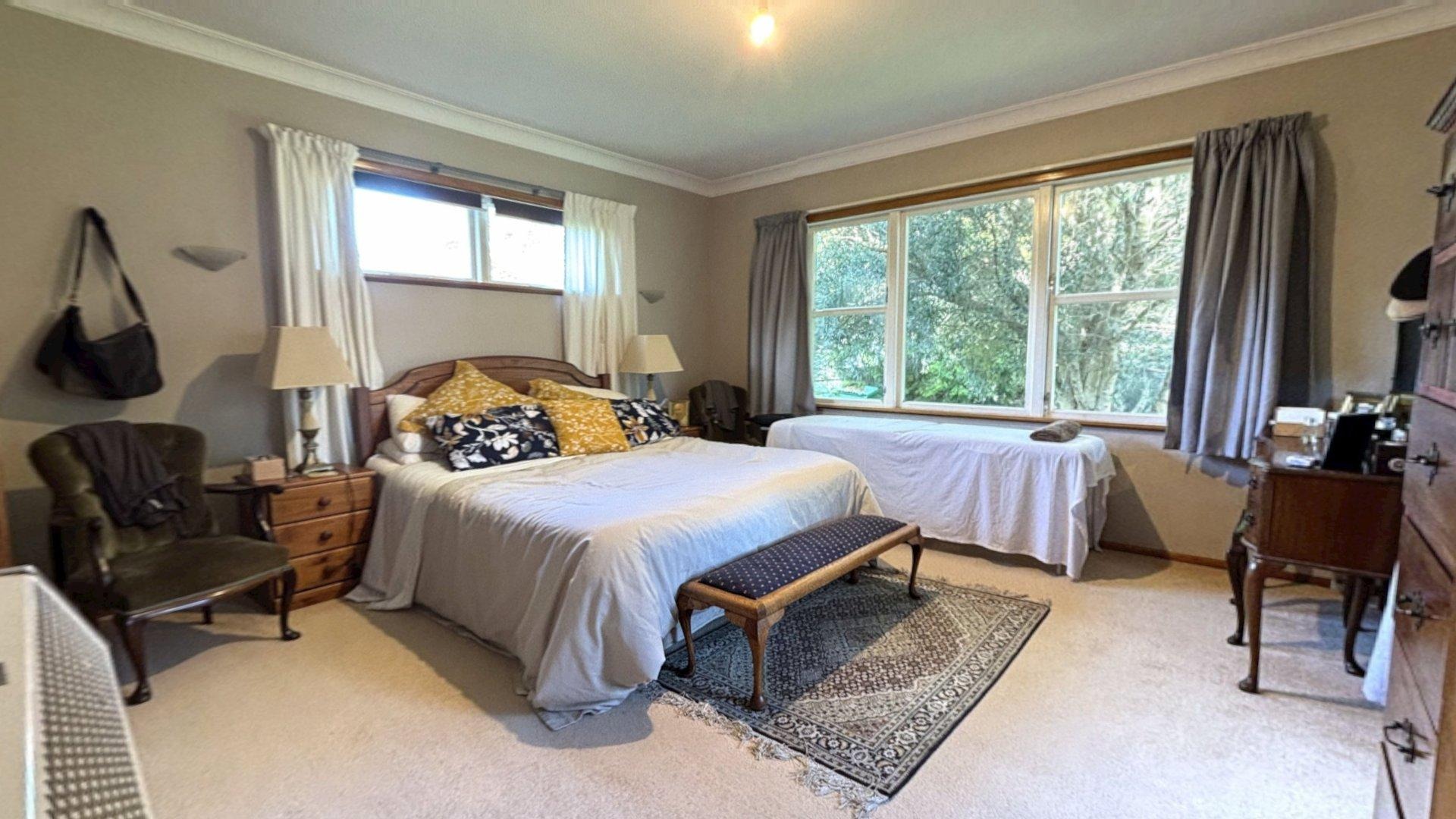 Waikanae - 4 Bedrooms