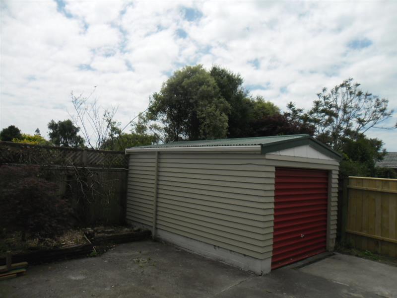 Waikanae - 4 Bedrooms