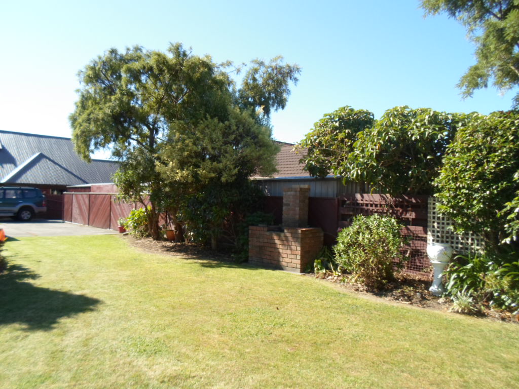 Waikanae - 4 Bedrooms