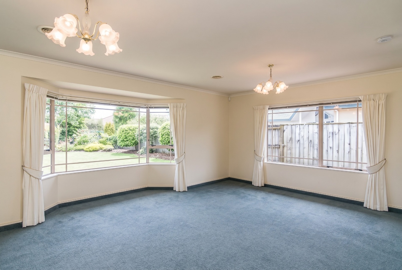 Paraparaumu - 3 bedrooms