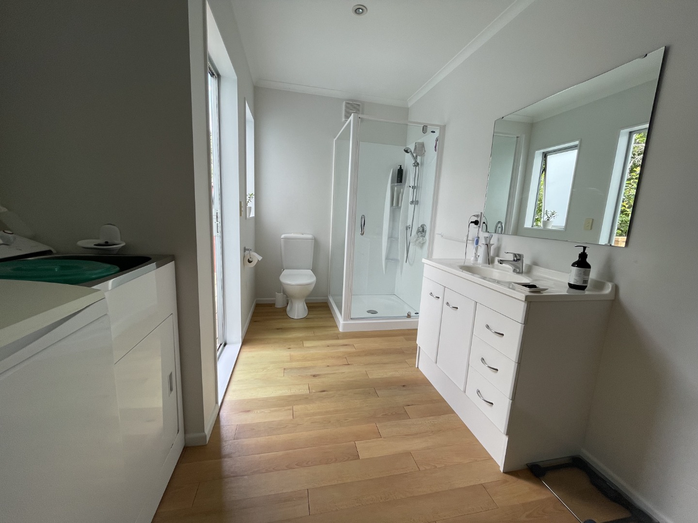 Raumati Beach - 1 Bedroom
